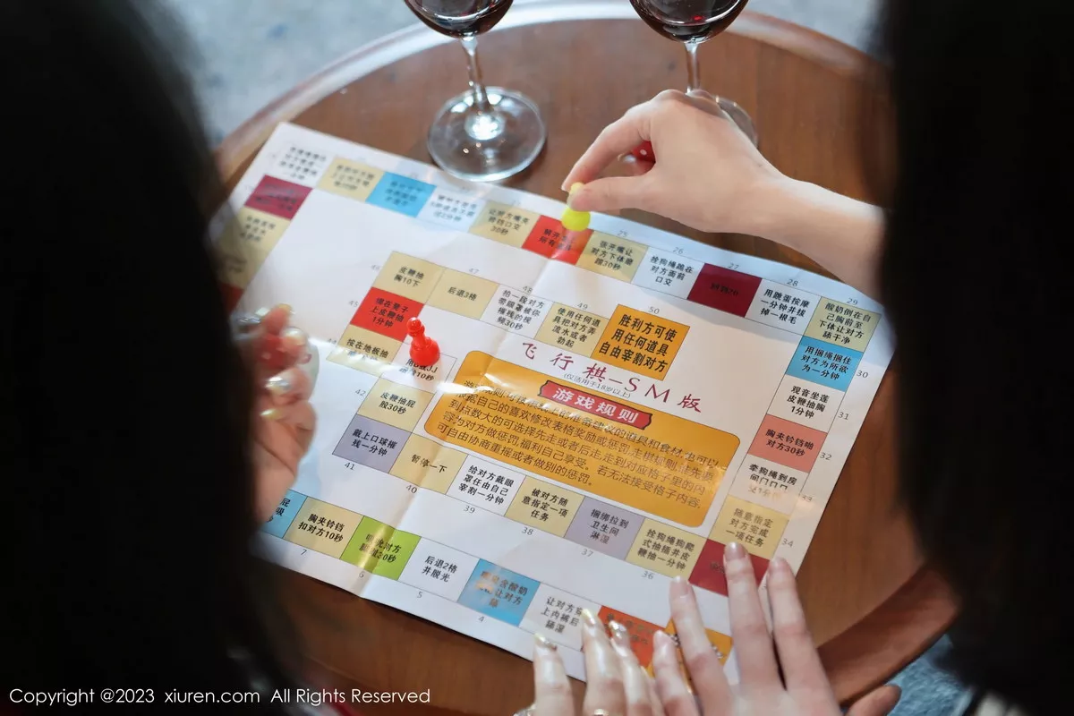 秀人集.com_[XiuRen秀人网]No.7087_模特合集陆萱雅性感姐妹花私房情趣服饰秀惹火身材诱惑写真86P