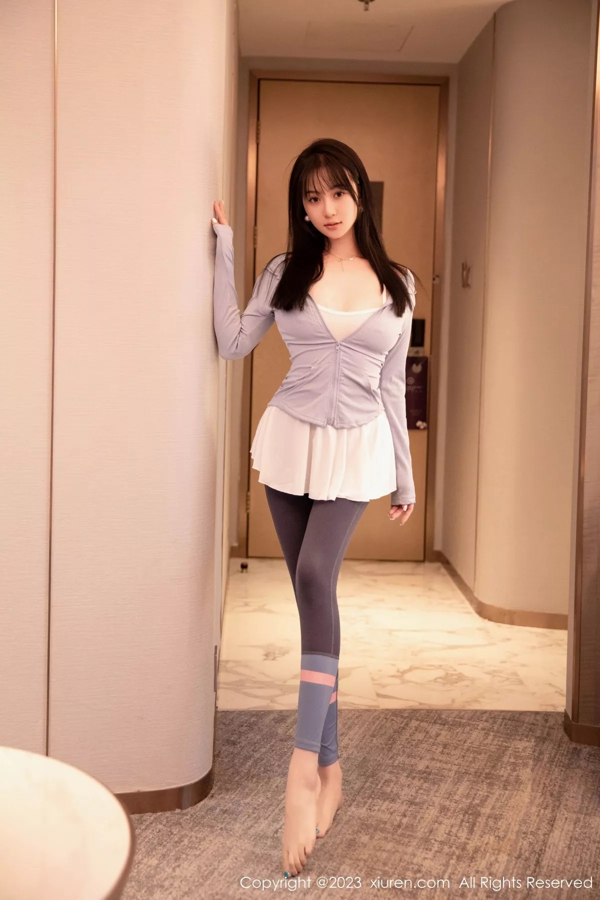 秀人集.com_[XiuRen秀人网]No.6968_模特柚琪Rich浴室场景性感白色轻透吊带服秀丰满身材诱惑写真83P