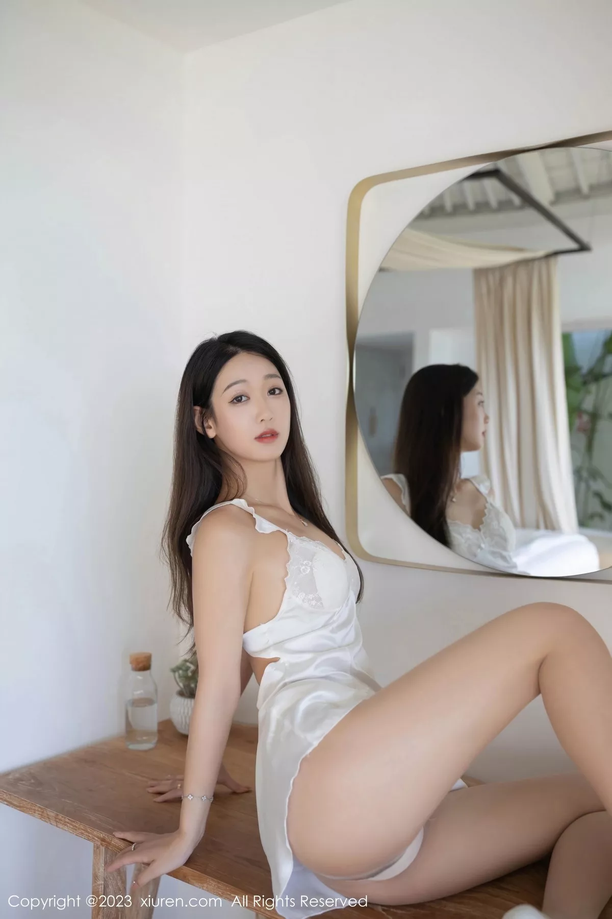 秀人集.com_[XiuRen秀人网]No.6976_模特唐安琪白色连衣长裙+性感白色吊带睡裙秀曼妙身姿诱惑写真80P