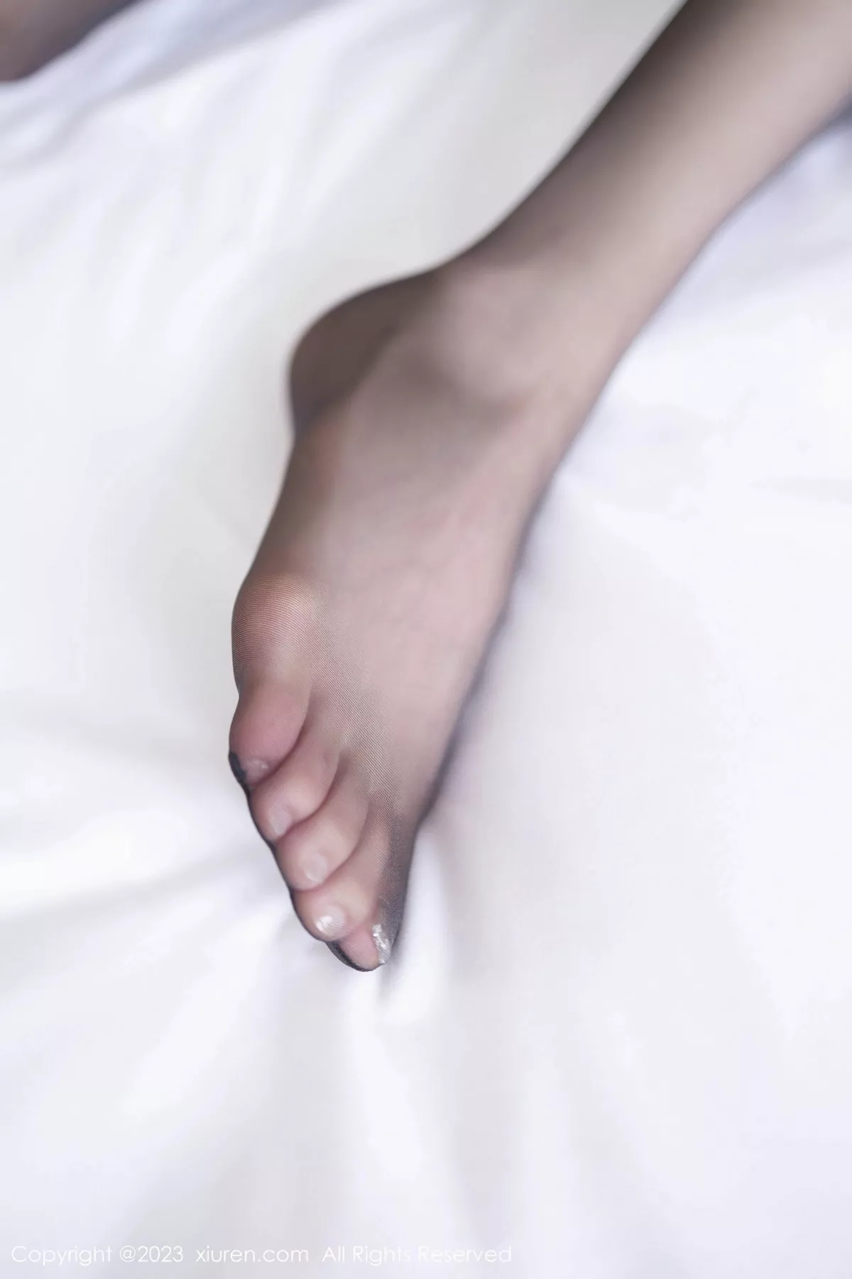 秀人集.com_[XiuRen秀人网]No.7163_模特程程程性感黑色连衣裙露黑色内衣配超薄黑丝极致魅惑写真81P