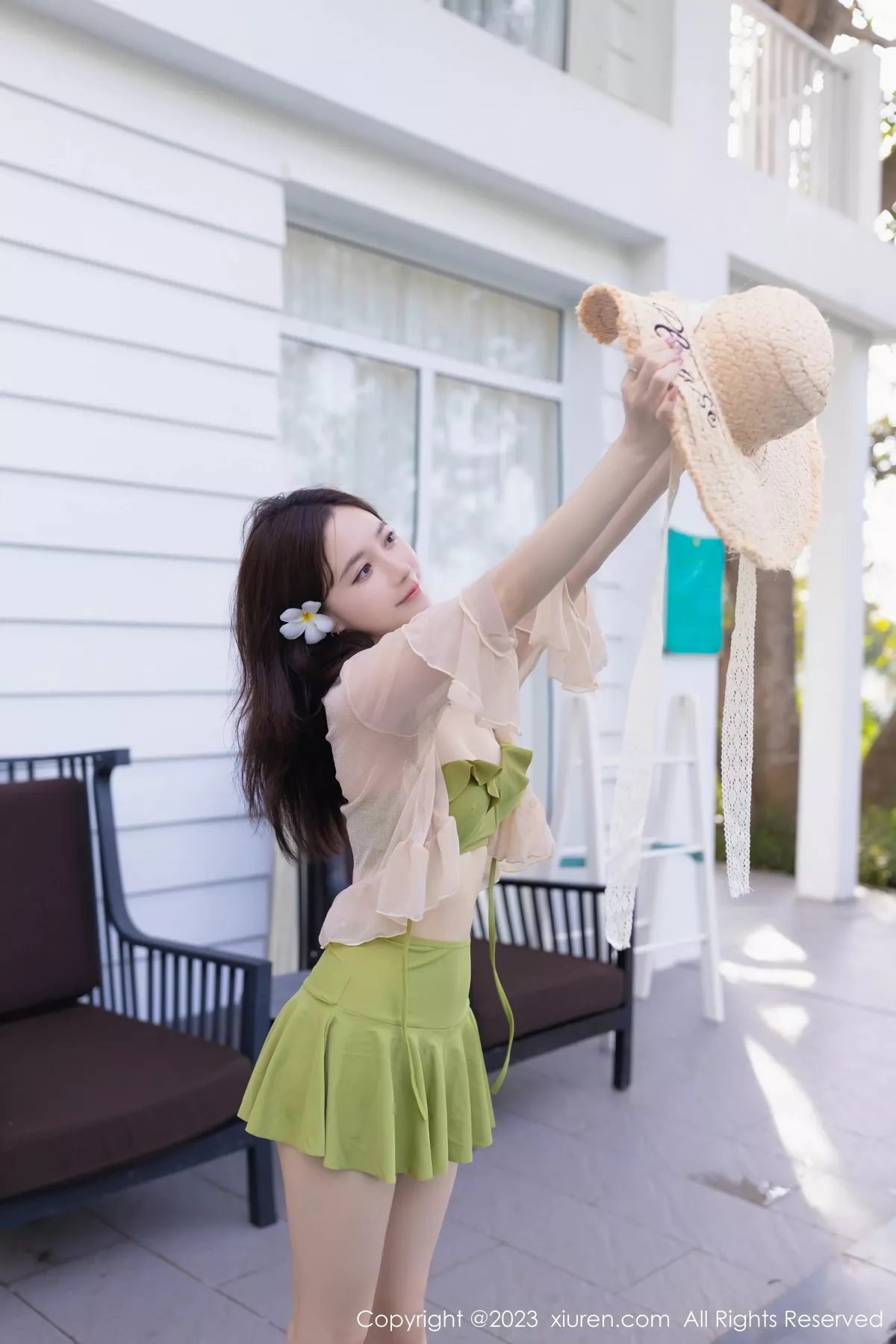 秀人集.com_[XiuRen秀人网]No.7189_模特鱼子酱Fish泳池场景性感果绿色比基尼秀曼妙身姿诱惑写真80P