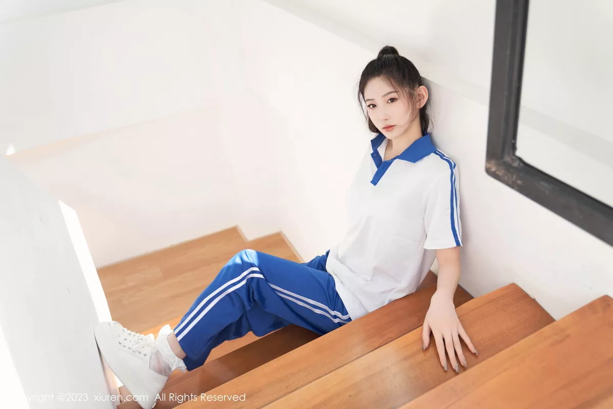 秀人集.com_[XiuRen秀人网]No.7110_模特沈青黛脱性感学生制服露白色蕾丝内衣秀完美身材诱惑写真107P