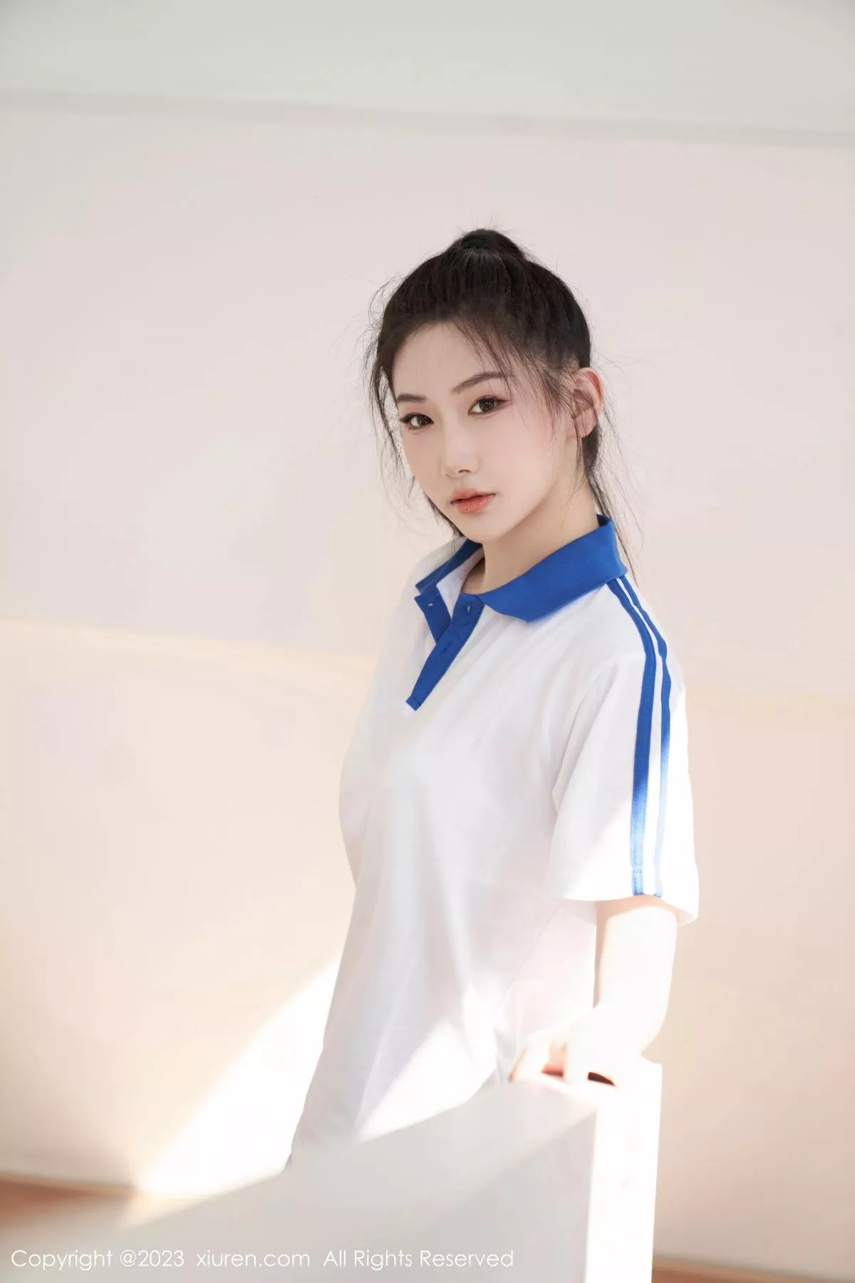 秀人集.com_[XiuRen秀人网]No.7110_模特沈青黛脱性感学生制服露白色蕾丝内衣秀完美身材诱惑写真107P