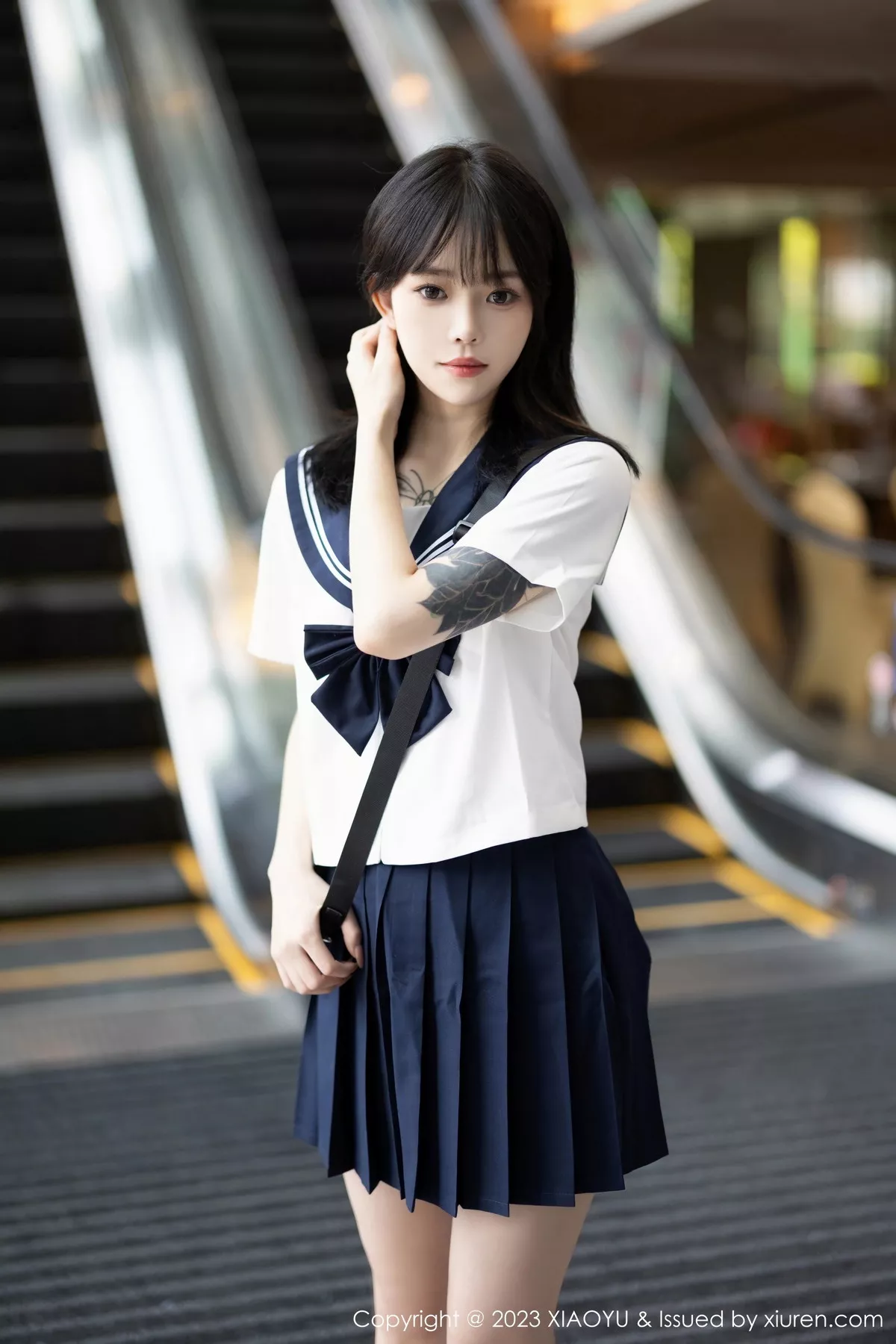 秀人集.com_[XiaoYu画语界]Vol.1087_模特奶瓶性感白色学妹服饰露白色情趣内衣秀曼妙身姿诱惑写真88P