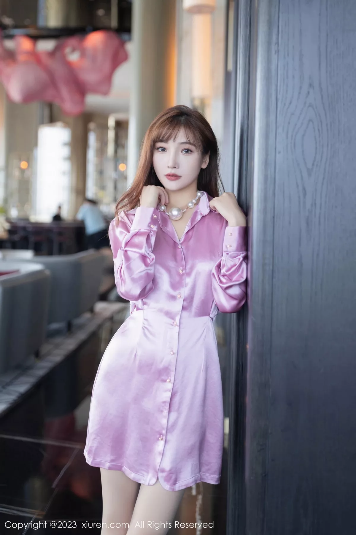 秀人集.com_[XiuRen秀人网]No.7214_模特陆萱萱脱紫色睡衣露性感浅色蕾丝内衣配原色丝袜诱惑写真80P