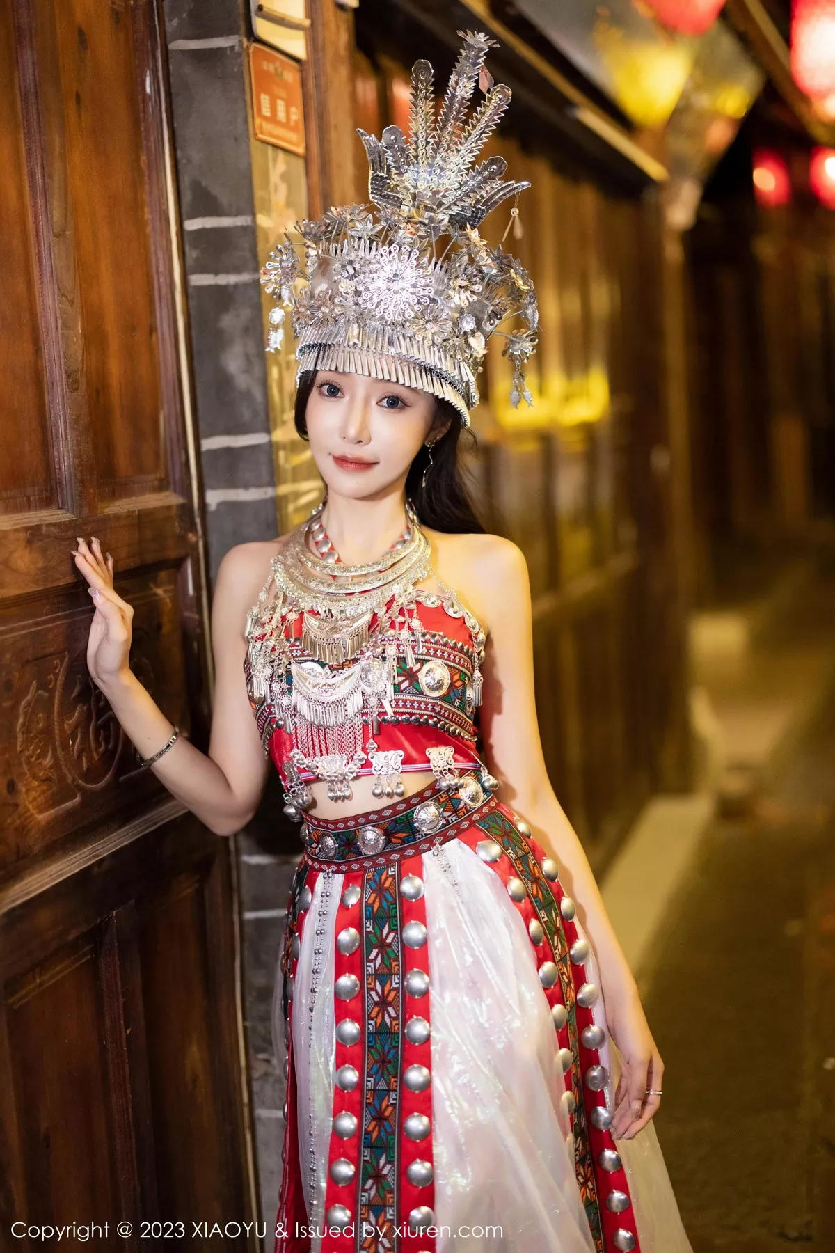 秀人集.com_[XiaoYu画语界]Vol.1091_女神王馨瑶yanni性感黑色薄纱服配开档黑丝秀曼妙身姿诱惑写真82P