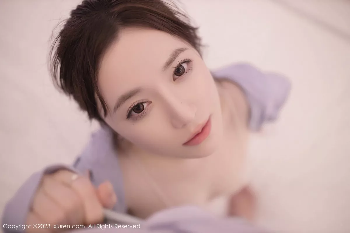 秀人集.com_[XiuRen秀人网]No.7120_模特鱼子酱Fish半脱露性感浅粉色蕾丝内衣秀曼妙身姿诱惑写真80P