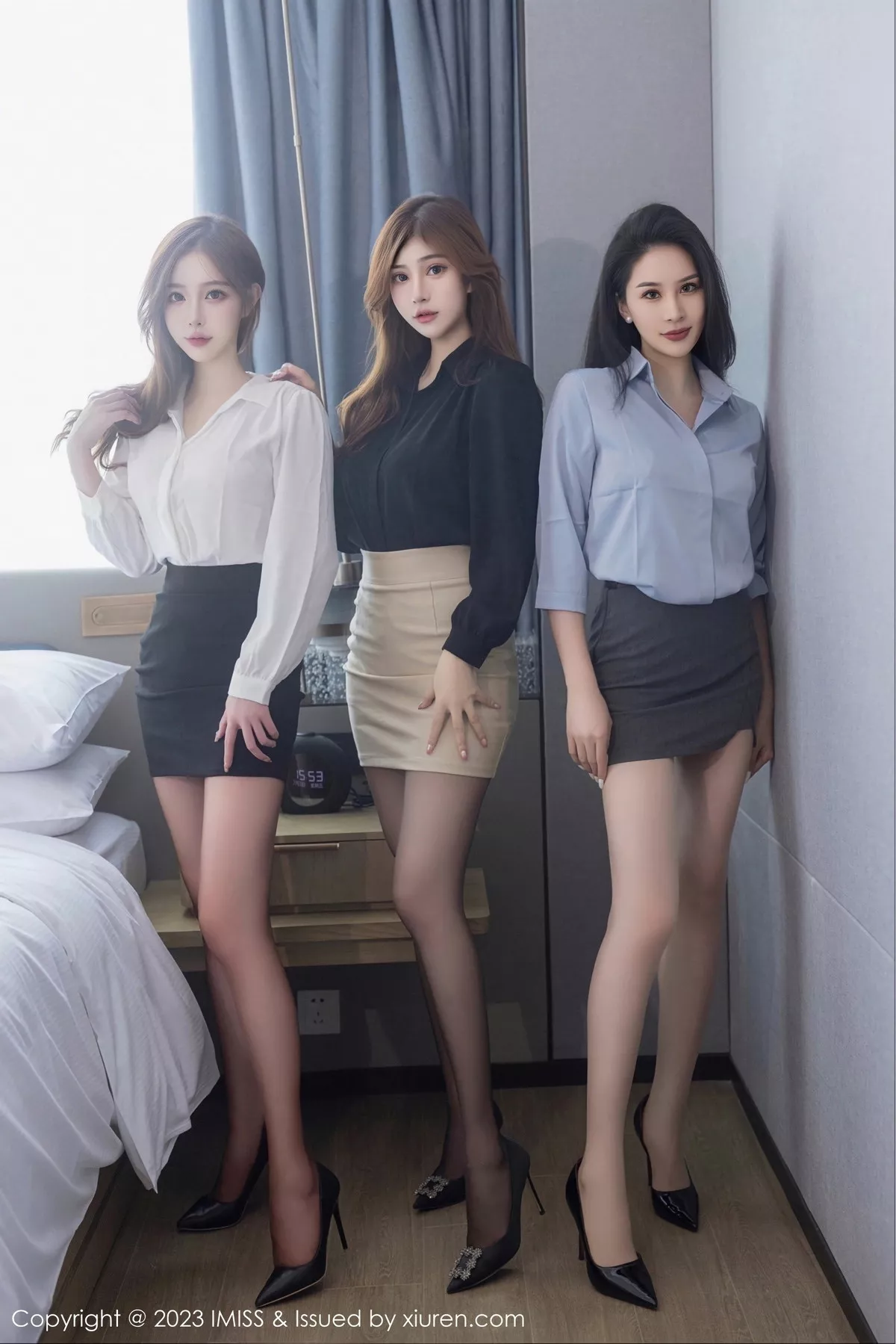 秀人集.com_[IMISS爱蜜社]Vol.743_模特Lavinia肉肉＆Jermy＆Lindalinda性感姐妹花私房内衣写真57P