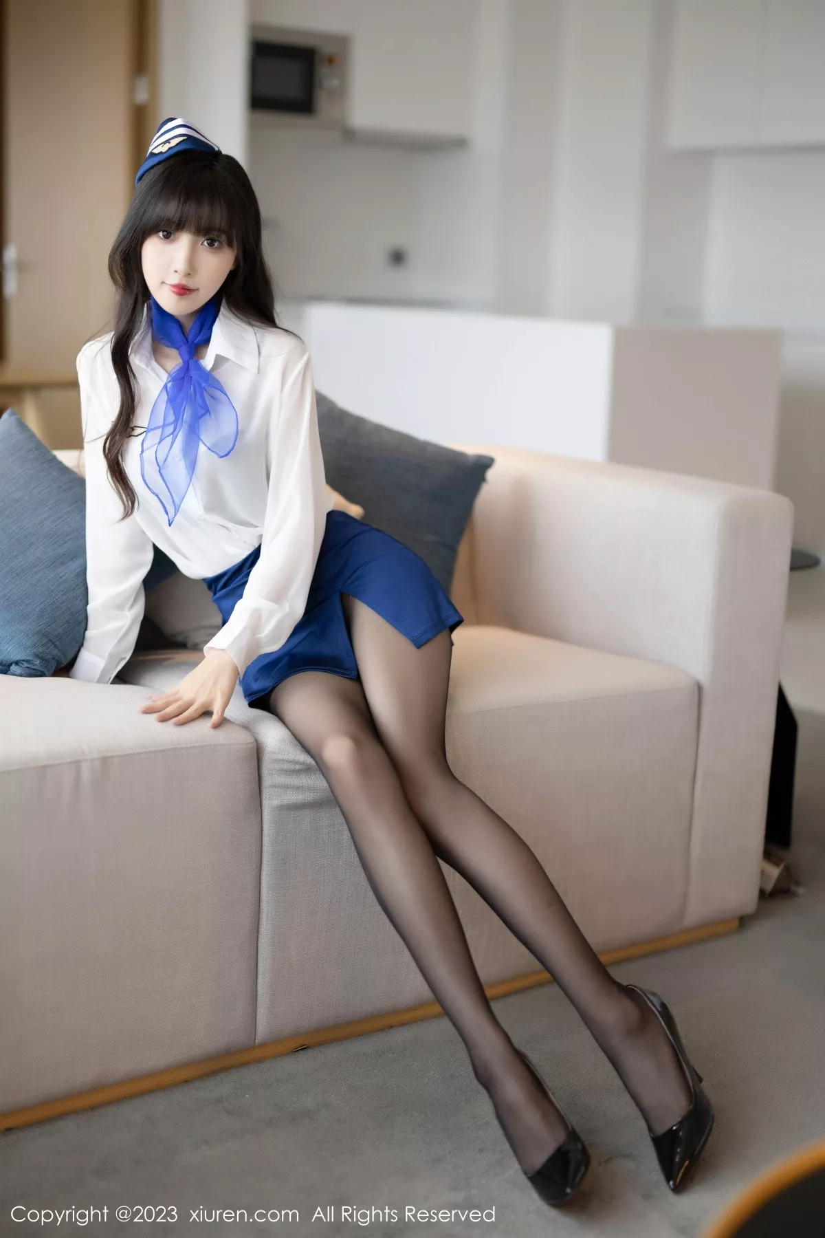 秀人集.com_[XiuRen秀人网]No.7347_模特林星阑空姐制服露蓝灰内衣配魅惑黑丝秀曼妙身姿诱惑写真83P