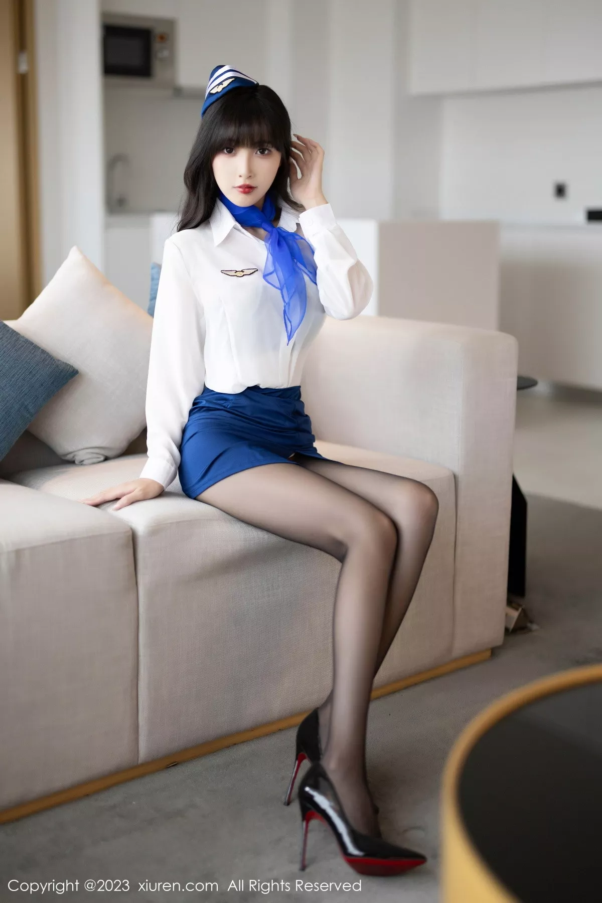 秀人集.com_[XiuRen秀人网]No.7347_模特林星阑空姐制服露蓝灰内衣配魅惑黑丝秀曼妙身姿诱惑写真83P