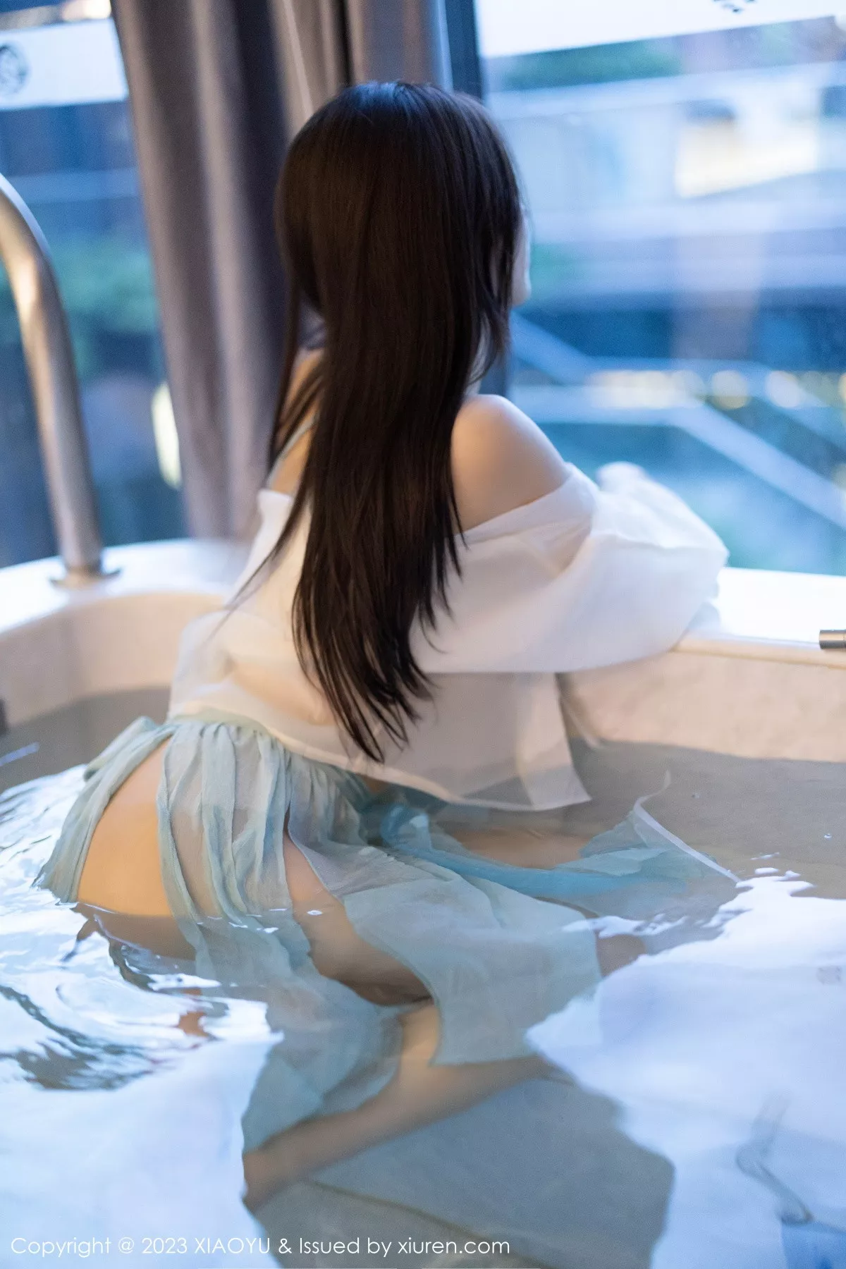 秀人集.com_[XiaoYu画语界]Vol.1106_模特小蛮妖Yummy性感白色古装轻透服饰秀完美身材诱惑写真84P