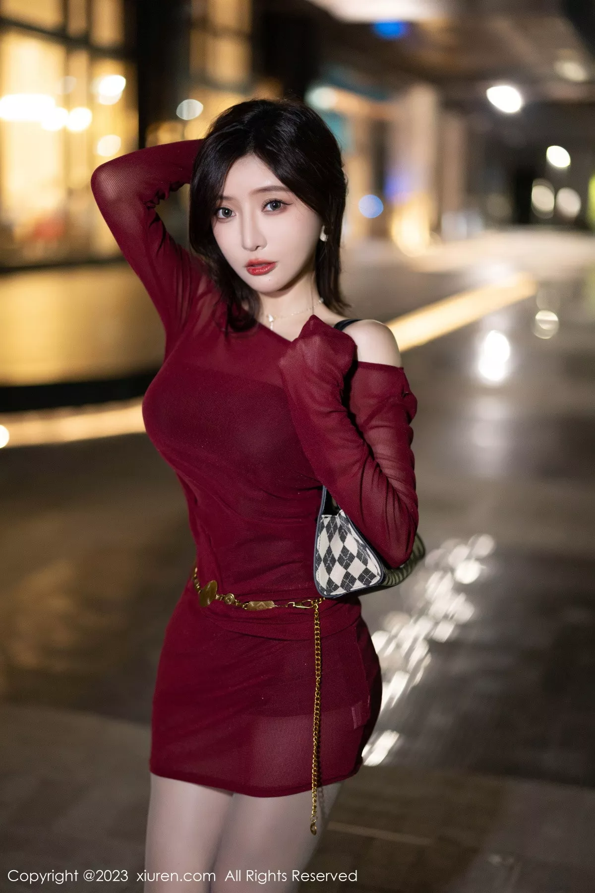 秀人集.com_[XiuRen秀人网]No.7400_女神王馨瑶yanni性感红色连衣短裙+黑色情趣内衣撩人诱惑写真92P