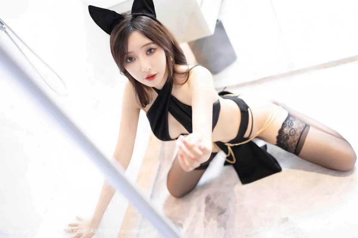 秀人集.com_[XiuRen秀人网]No.7400_女神王馨瑶yanni性感红色连衣短裙+黑色情趣内衣撩人诱惑写真92P