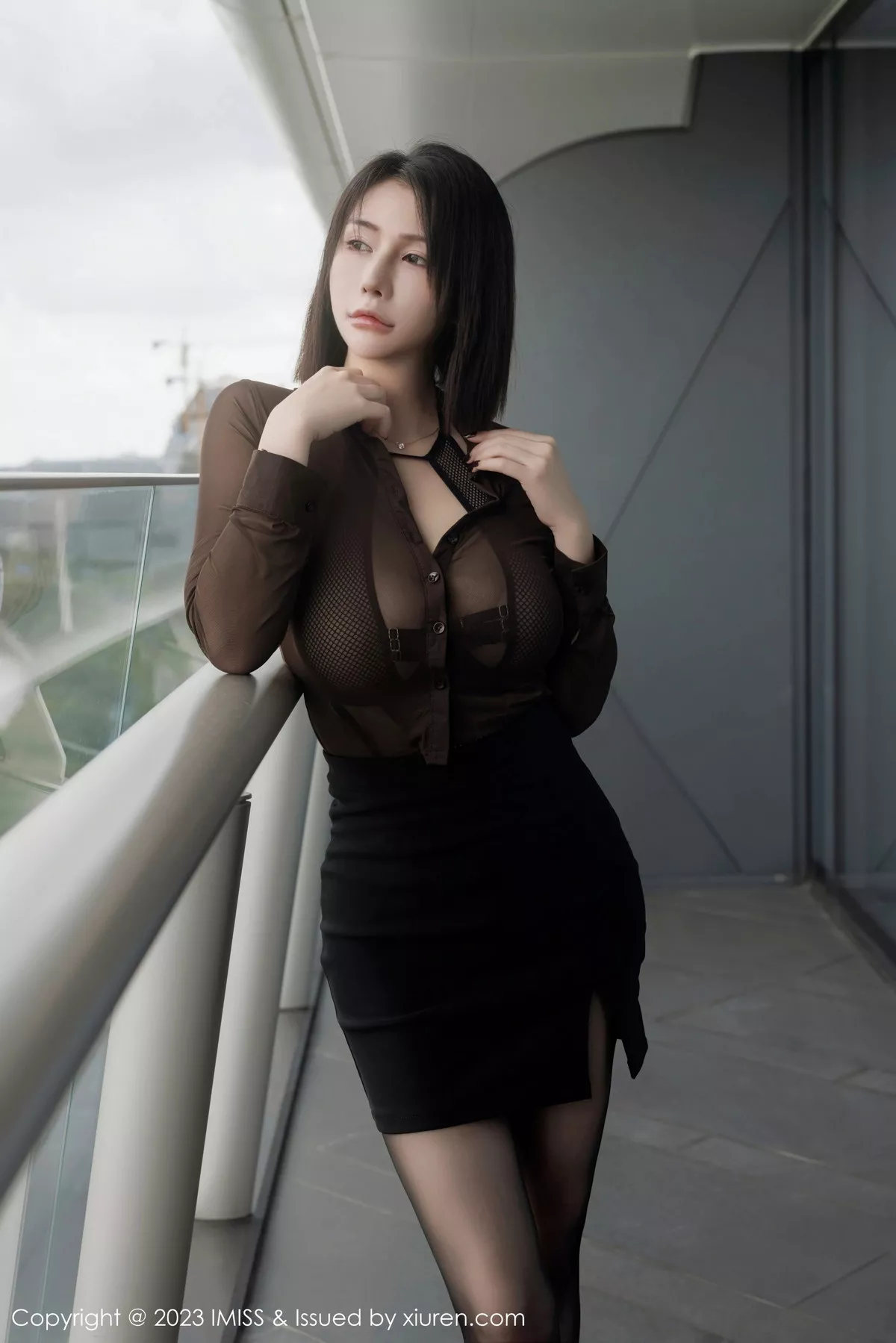 秀人集.com_[IMISS爱蜜社]Vol.744_模特Evon陈赞之性感薄纱上衣配黑短裙露薄纱情趣内衣诱惑写真66P