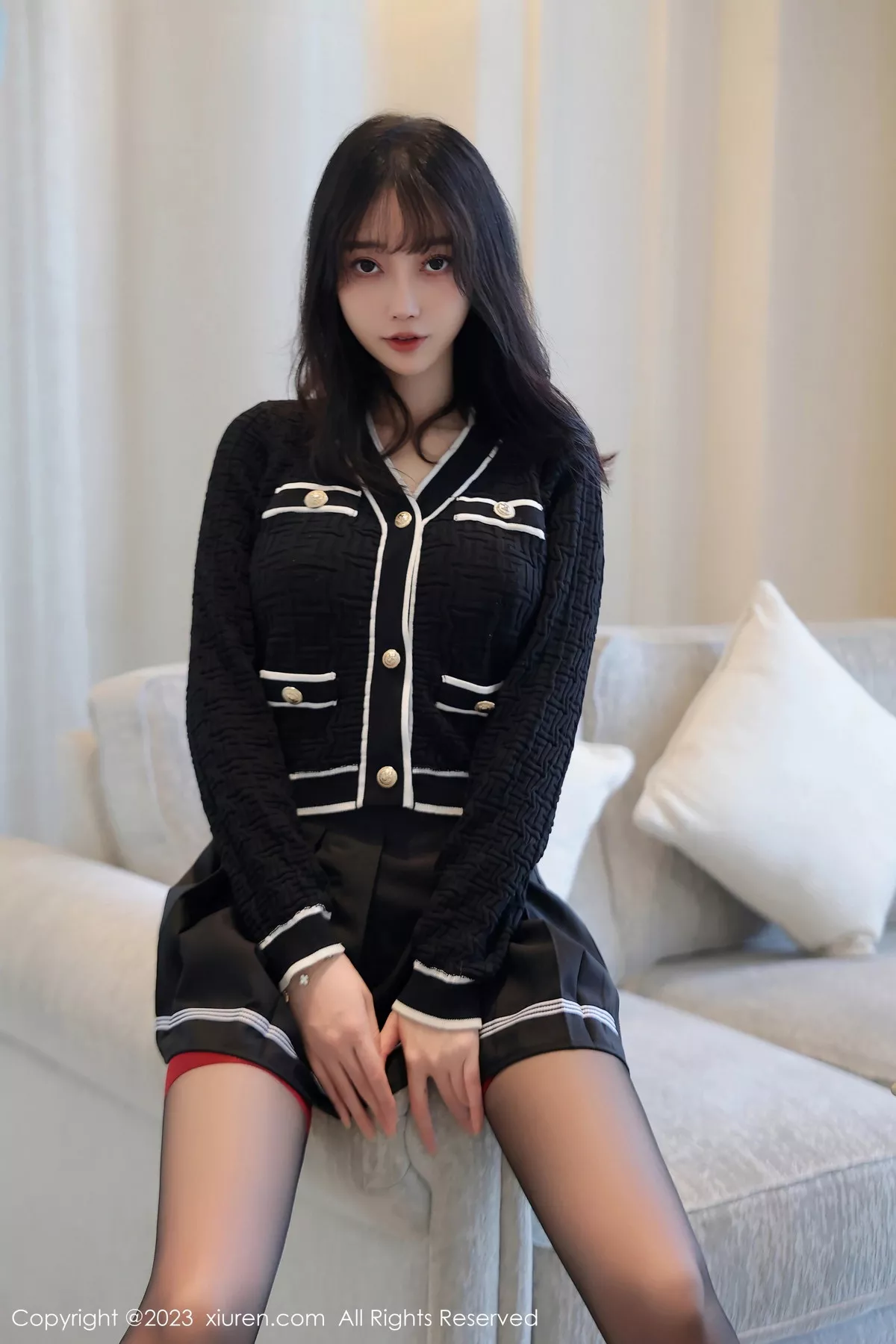 秀人集.com_[XiuRen秀人网]No.7287_模特玥儿玥er半脱露性感黑色薄纱内衣配黑丝吊袜秀美腿诱惑写真82P