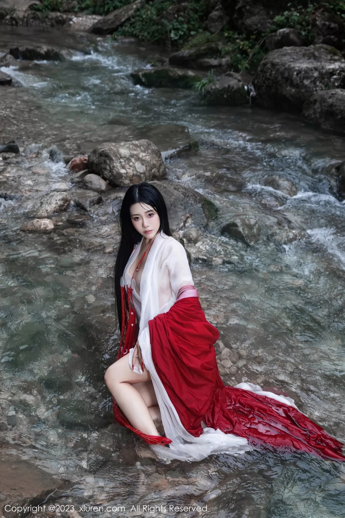 秀人集.com_[XiuRen秀人网]No.7295_模特严利娅Yuliya妲己扮演性感红色薄透古装服饰秀美臀诱惑写真89P