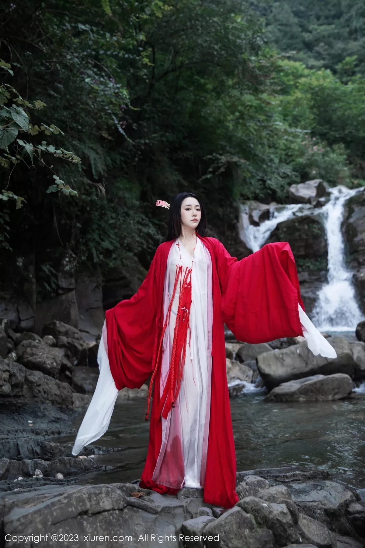 秀人集.com_[XiuRen秀人网]No.7295_模特严利娅Yuliya妲己扮演性感红色薄透古装服饰秀美臀诱惑写真89P