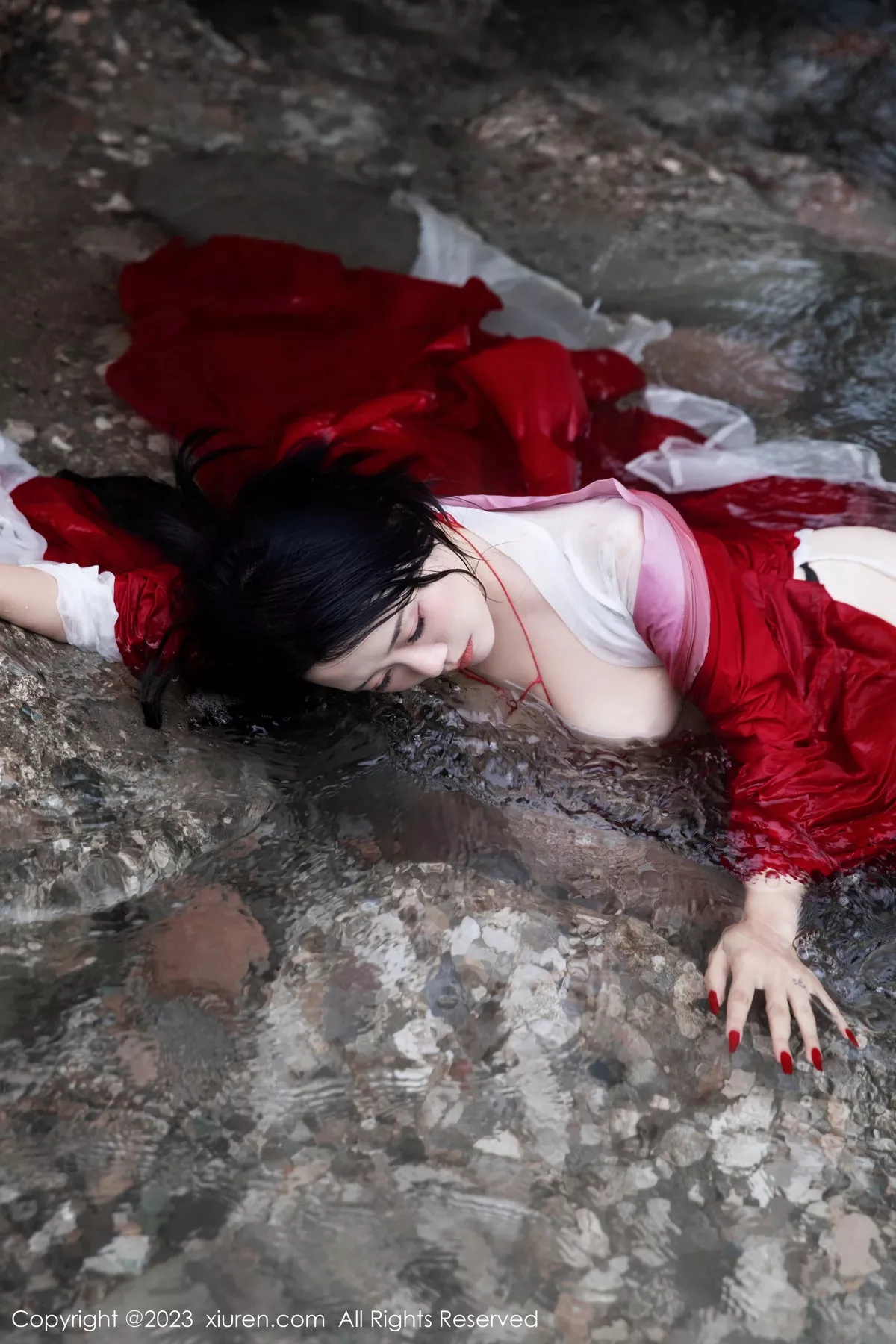 秀人集.com_[XiuRen秀人网]No.7295_模特严利娅Yuliya妲己扮演性感红色薄透古装服饰秀美臀诱惑写真89P