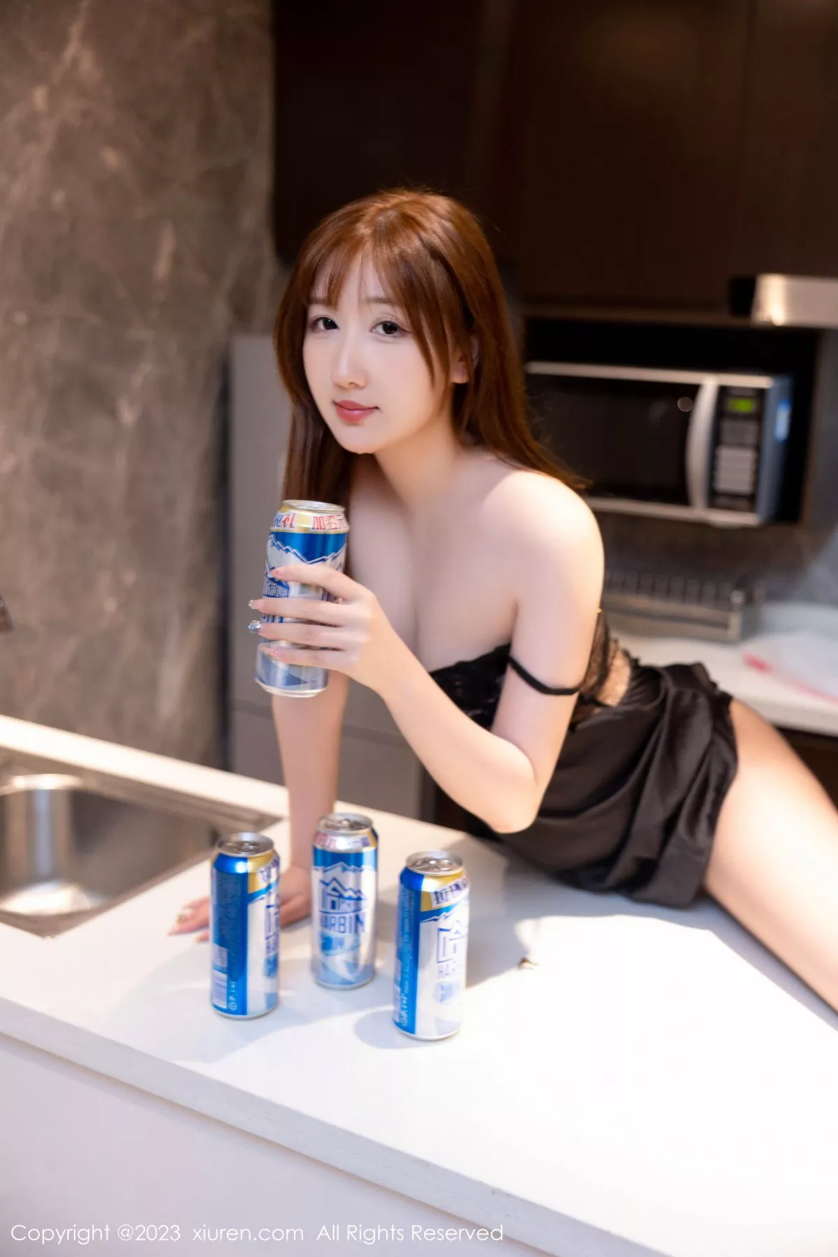 秀人集.com_[XiuRen秀人网]No.7437_模特江真真私房浴室性感黑色薄纱吊带短裙配超薄黑丝诱惑写真88P