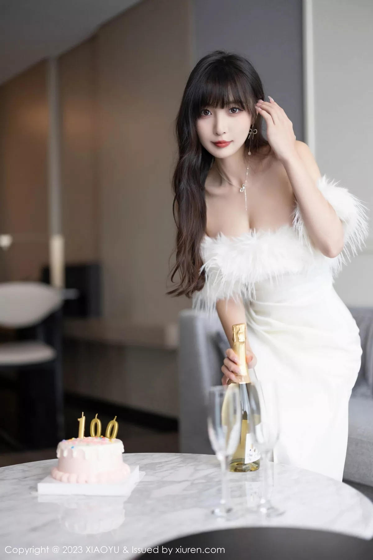 秀人集.com_[XiaoYu画语界]Vol.1120_模特林星阑白色蕾丝情趣内衣+露肩连衣裙秀曼妙身姿诱惑写真102P