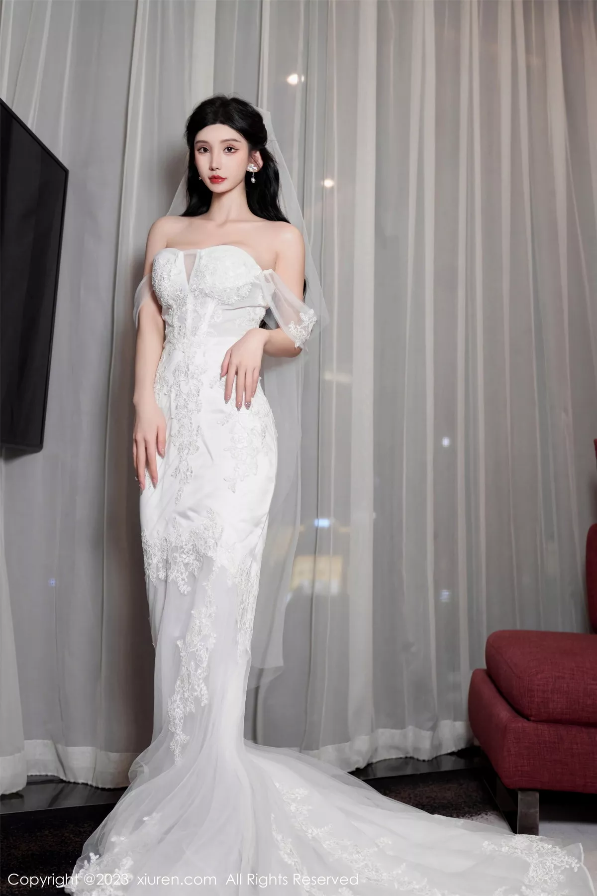 秀人集.com_[XiuRen秀人网]No.7463_女神周于希Sally性感白色婚纱+白色蕾丝情趣服饰完美诱惑写真100P