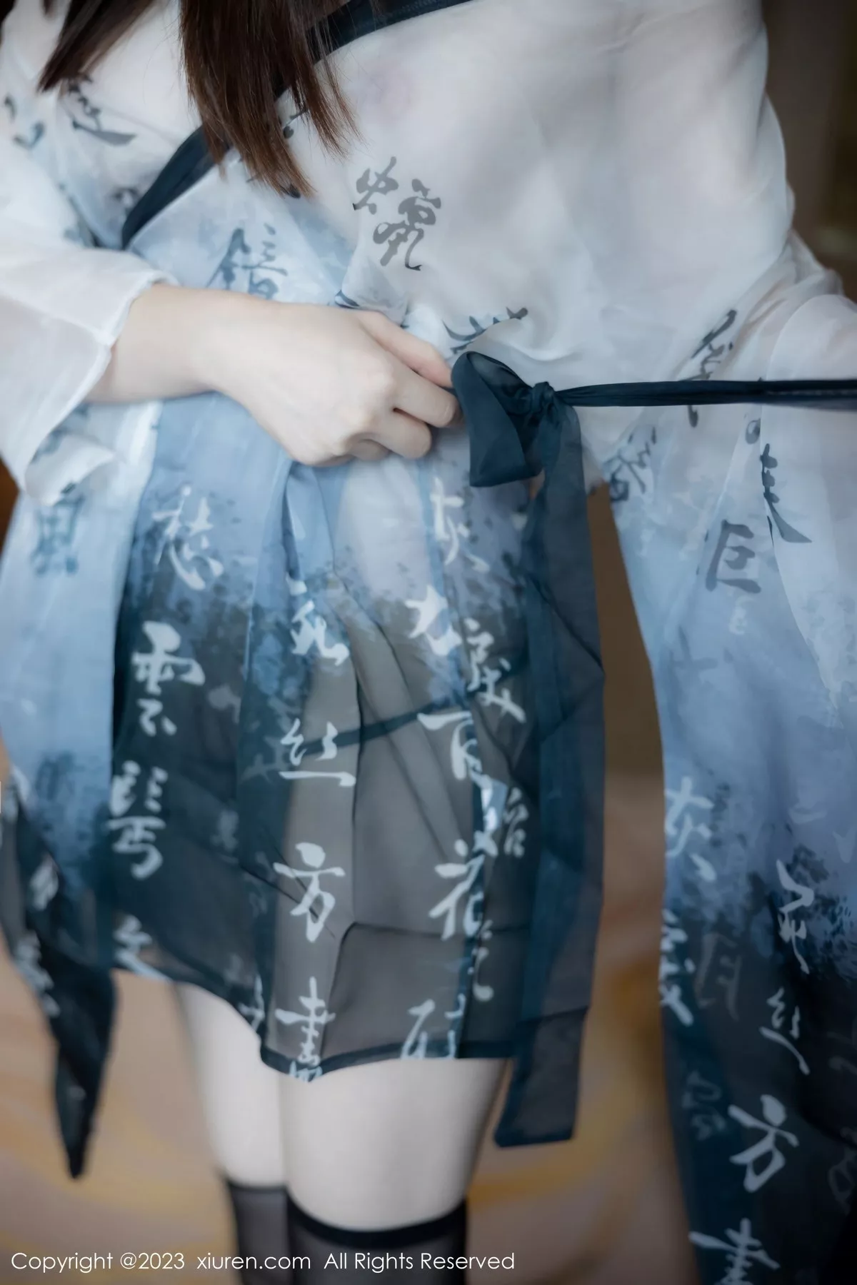 秀人集.com_[XiuRen秀人网]No.7459_模特林悠悠性感黑白薄纱古装服饰配黑丝袜秀曼妙身姿诱惑写真84P