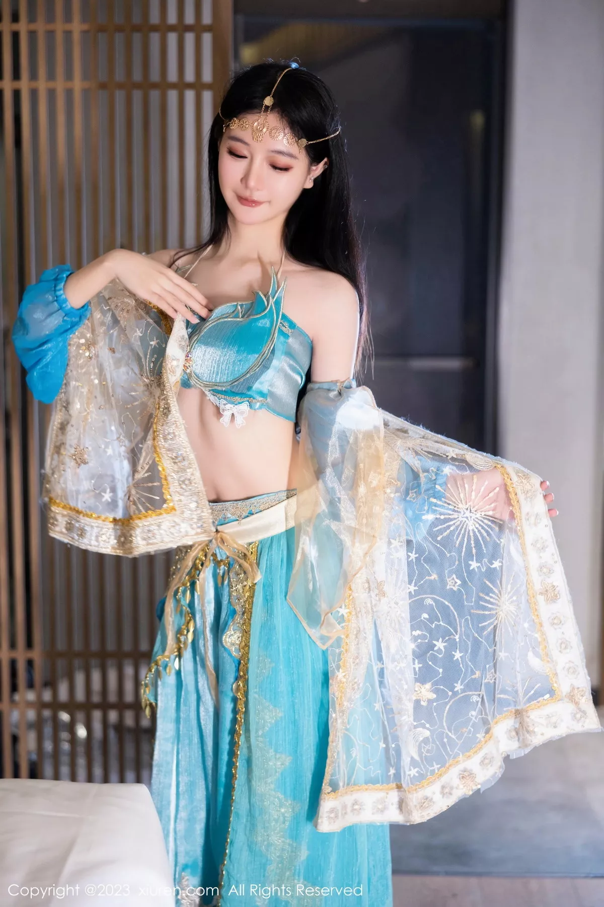 秀人集.com_[XiuRen秀人网]No.7469_模特幼幼性感蓝色西域舞娘短裙露黑色内裤秀白嫩美腿诱惑写真82P