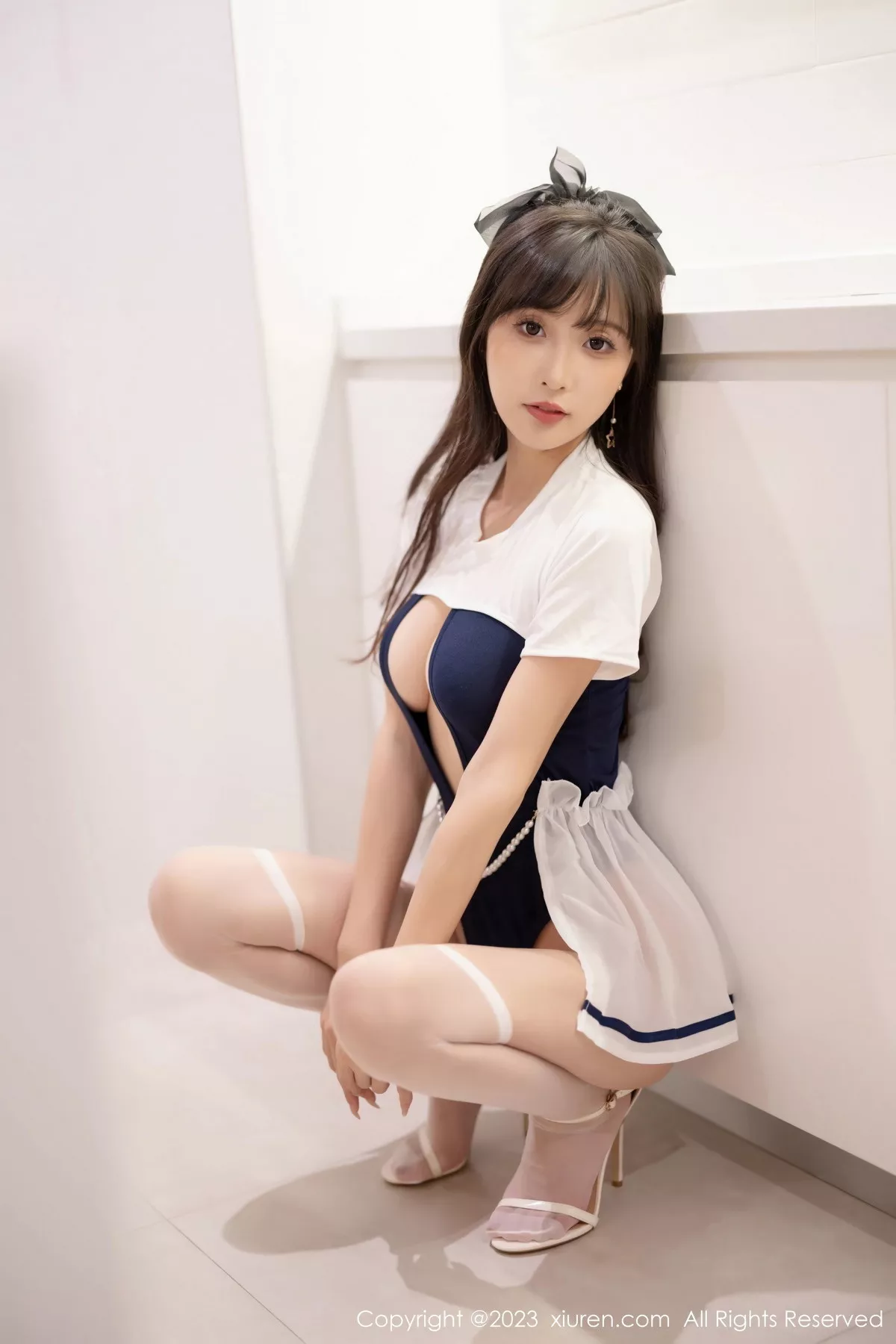 秀人集.com_[XiuRen秀人网]No.7468_模特林星阑蓝白色连衣短裙+黑色薄纱连体衣秀苗条身姿诱惑写真85P