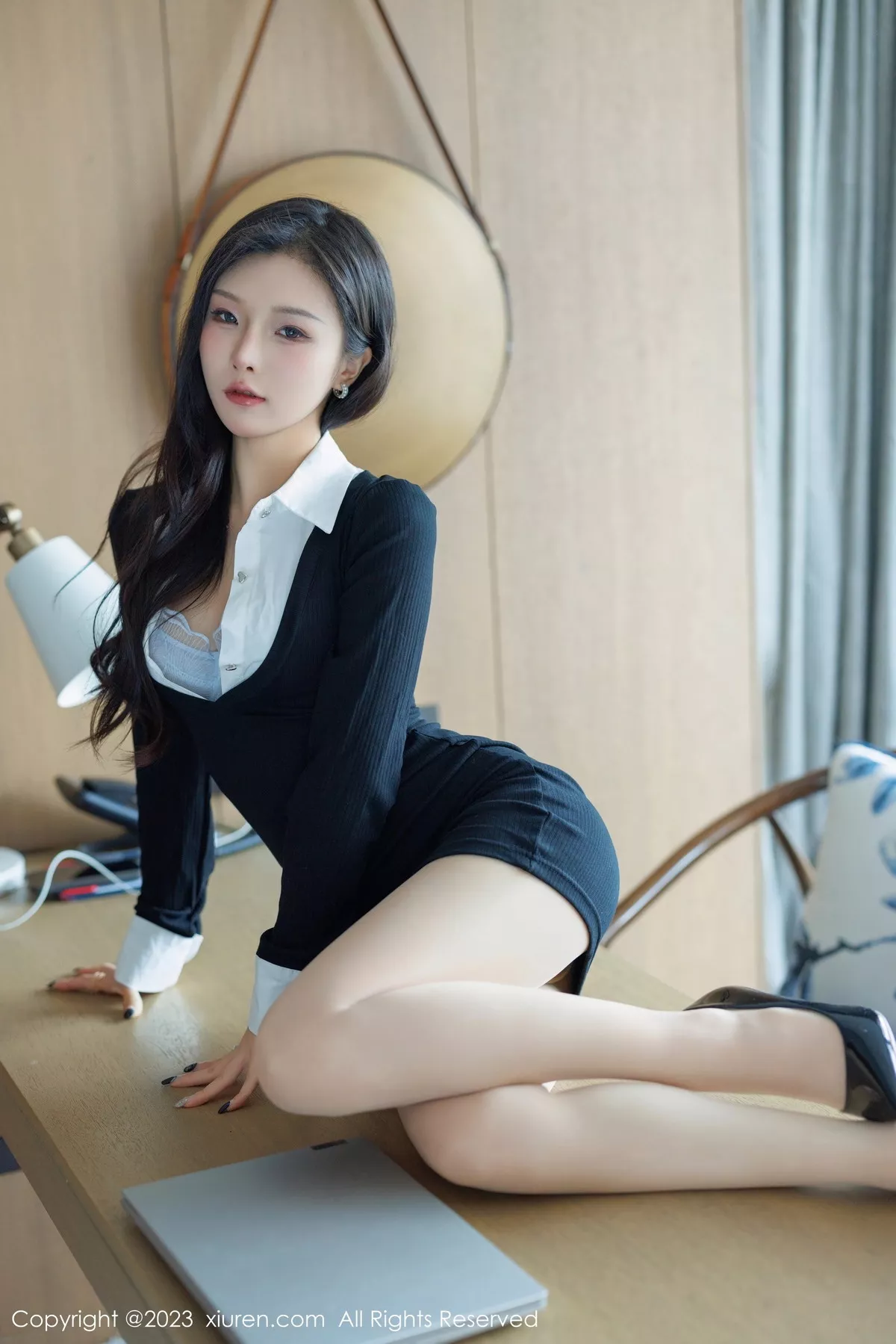 秀人集.com_[XiuRen秀人网]No.7471_模特七七kiko黑色连衣短裙露淡蓝色内衣配超薄肉丝惹火诱惑写真63P