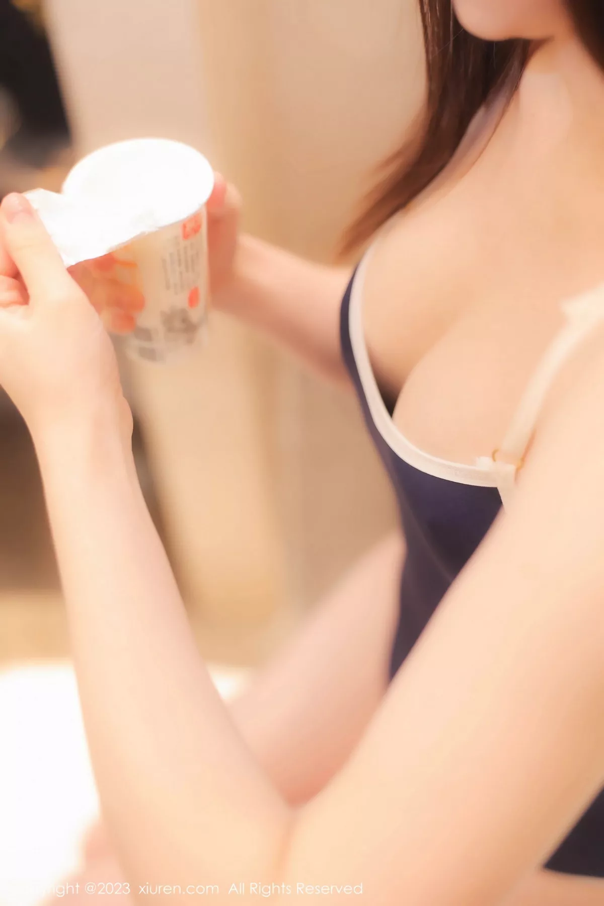 秀人集.com_[XiuRen秀人网]No.7499_模特林悠悠浴室场景性感深蓝吊带高开叉服秀曼妙身姿诱惑写真75P