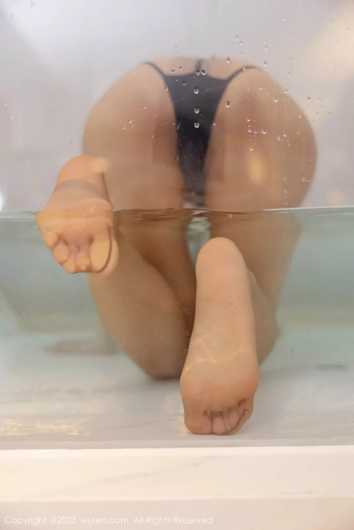 秀人集.com_[XiuRen秀人网]No.7503_女神绮里嘉ula浴缸场景性感黑色情趣内衣秀完美身材诱惑写真116P