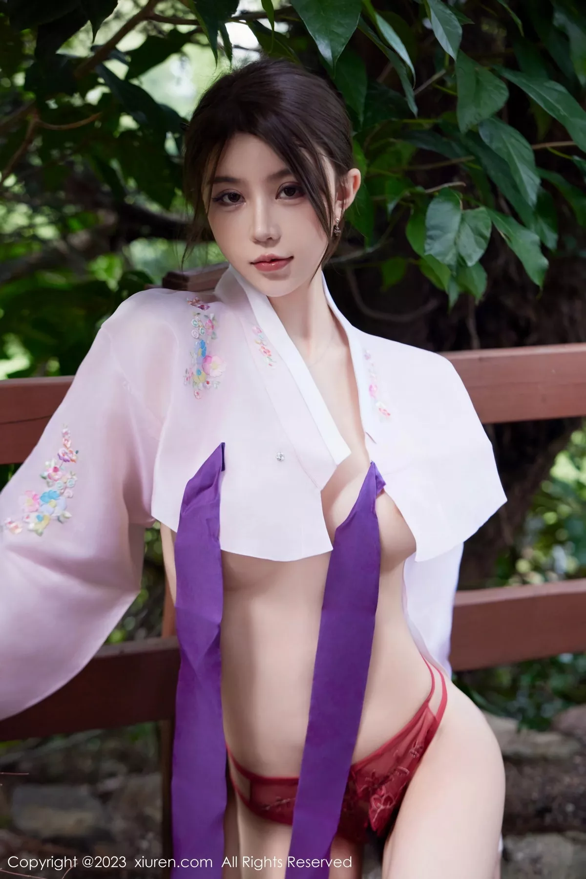 秀人集.com_[XiuRen秀人网]No.7522_模特tina_甜仔性感红色大长今服饰半脱秀凹凸身材惹火诱惑写真58P