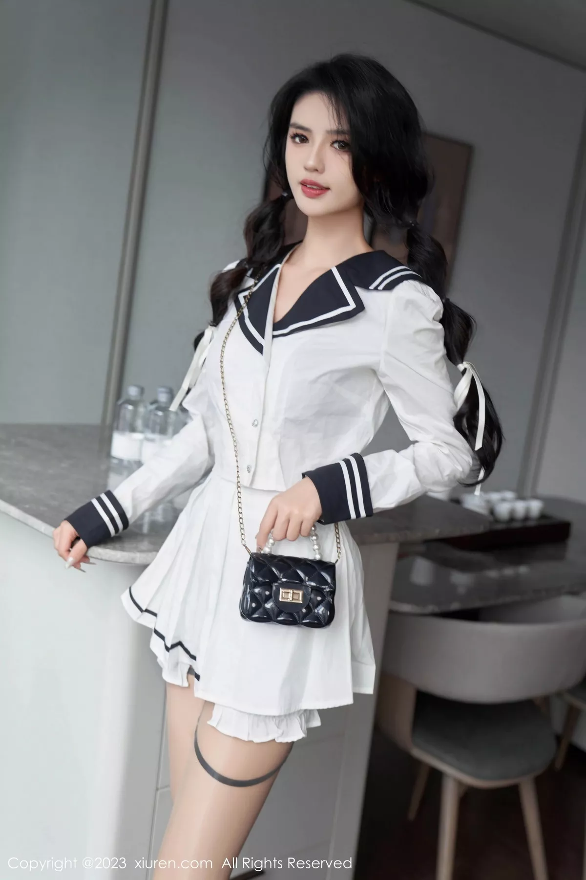 秀人集.com_[XiuRen秀人网]No.7526_模特浅浅Danny性感紫色蕾丝内衣配原色丝袜秀曼妙身姿诱惑写真92P