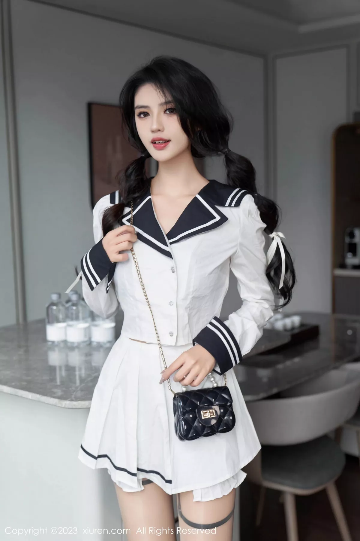 秀人集.com_[XiuRen秀人网]No.7526_模特浅浅Danny性感紫色蕾丝内衣配原色丝袜秀曼妙身姿诱惑写真92P