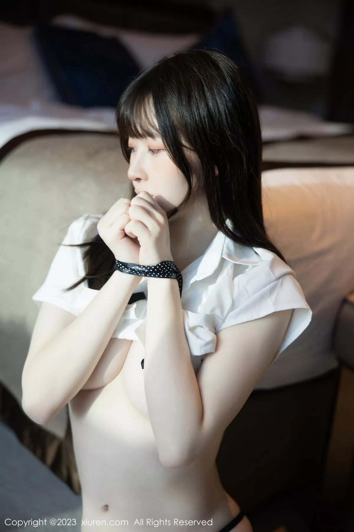 秀人集.com_[XiuRen秀人网]No.7534_模特林悠悠性感短款白T配黑色短裙半撩秀翘臀美腿惹火诱惑写真81P