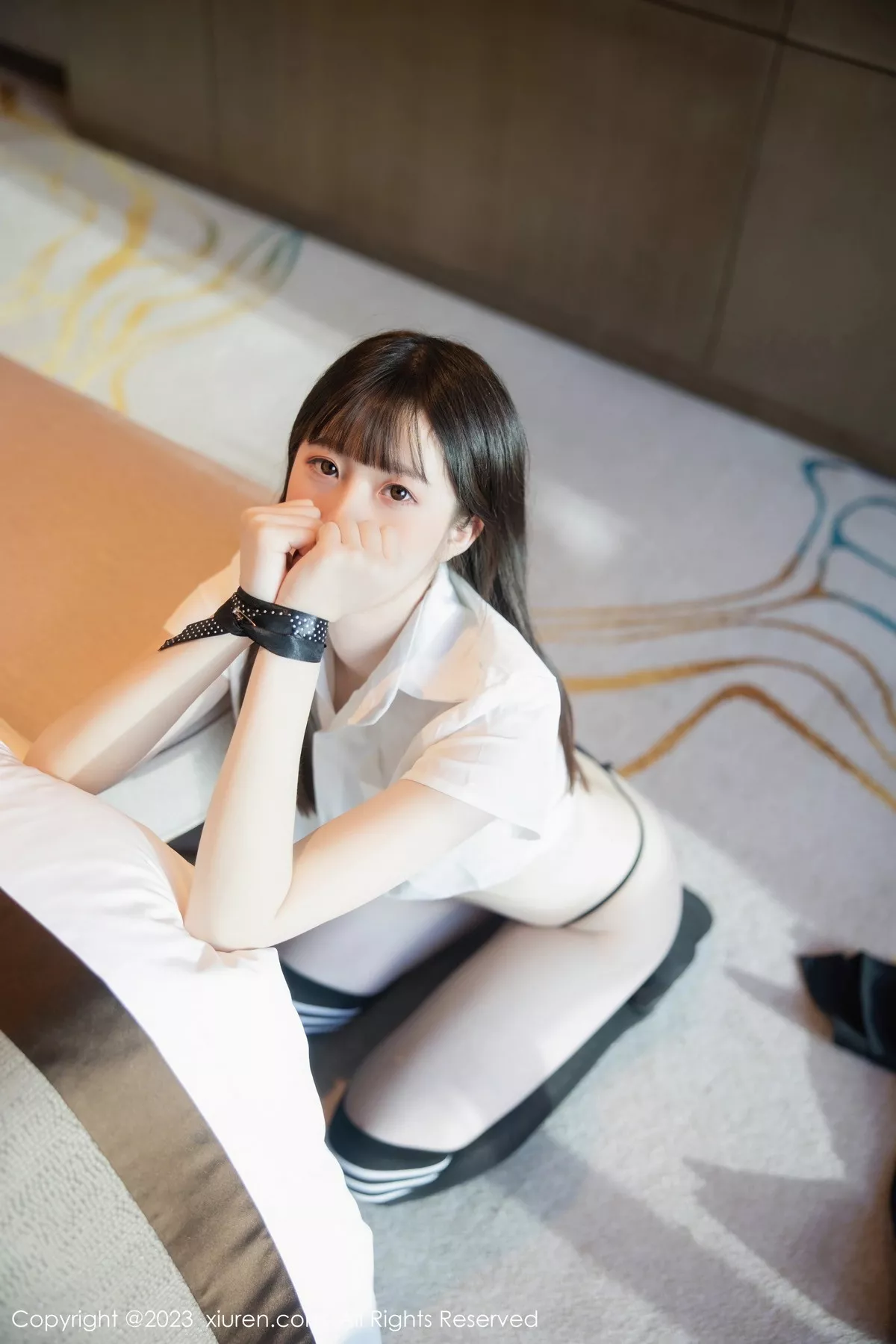 秀人集.com_[XiuRen秀人网]No.7534_模特林悠悠性感短款白T配黑色短裙半撩秀翘臀美腿惹火诱惑写真81P