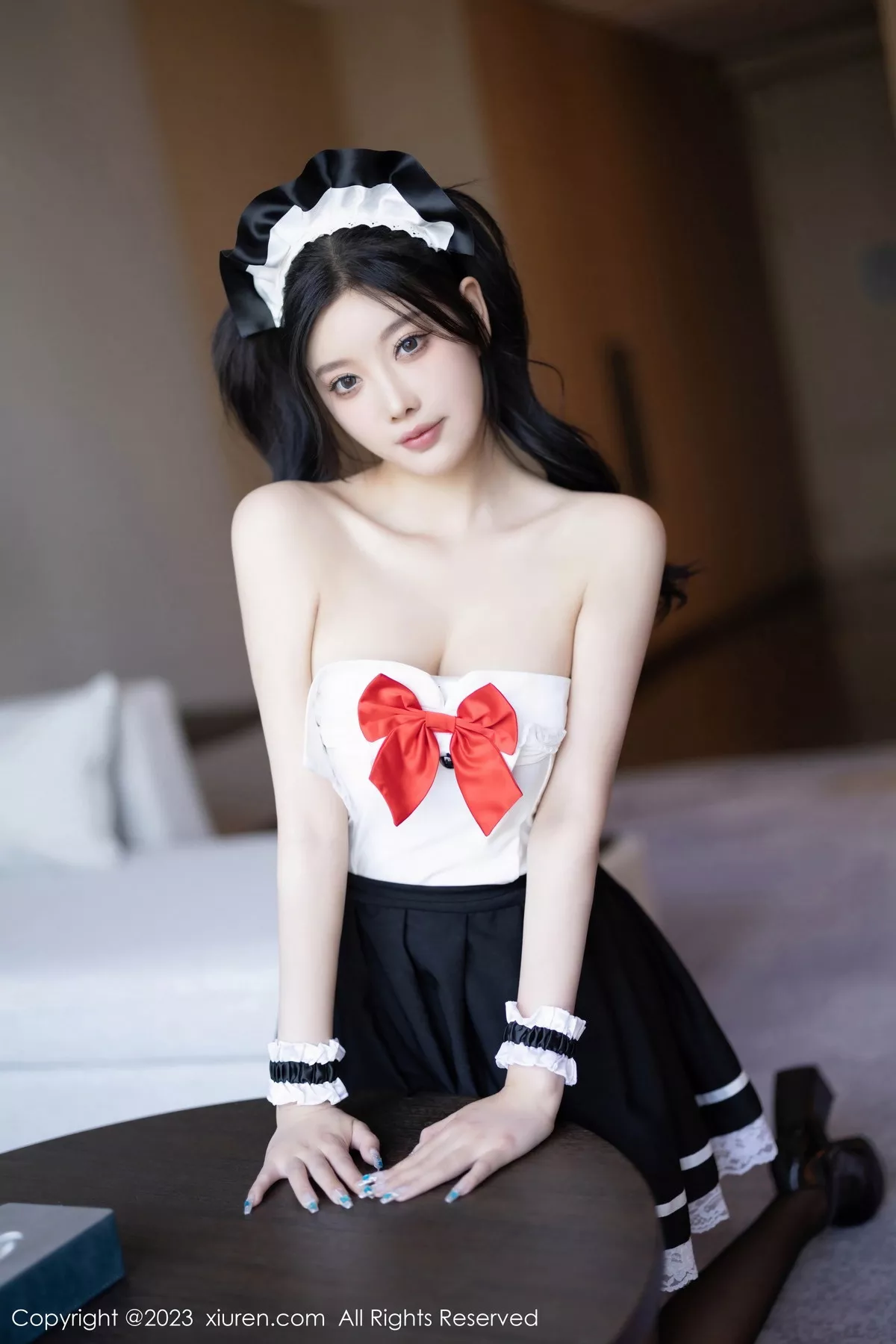 秀人集.com_[XiuRen秀人网]No.7590_女神杨晨晨Yome性感白色蕾丝内衣配白丝袜秀丰满身材诱惑写真92P