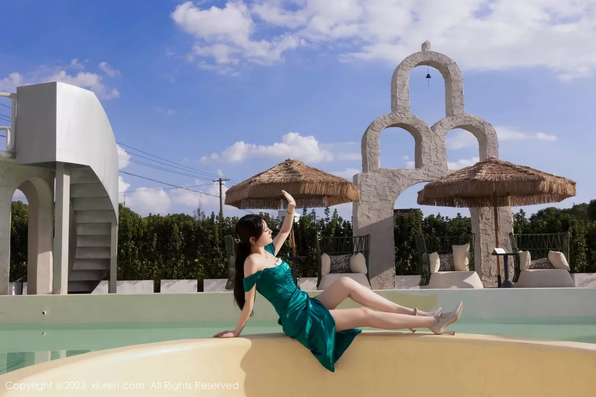 秀人集.com_[XiuRen秀人网]No.7592_模特诗诗kiki性感露肩裙露黑色蕾丝内衣配超薄黑丝撩人诱惑写真80P