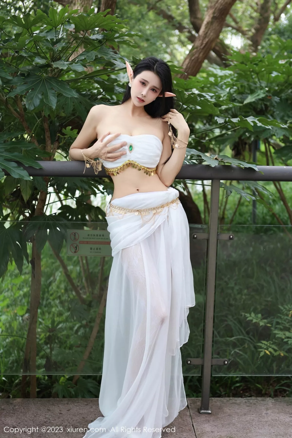 秀人集.com_[XiuRen秀人网]No.7598_模特草莓mm户外精灵装扮性感白丝网纱袜秀曼妙身姿诱惑写真70P