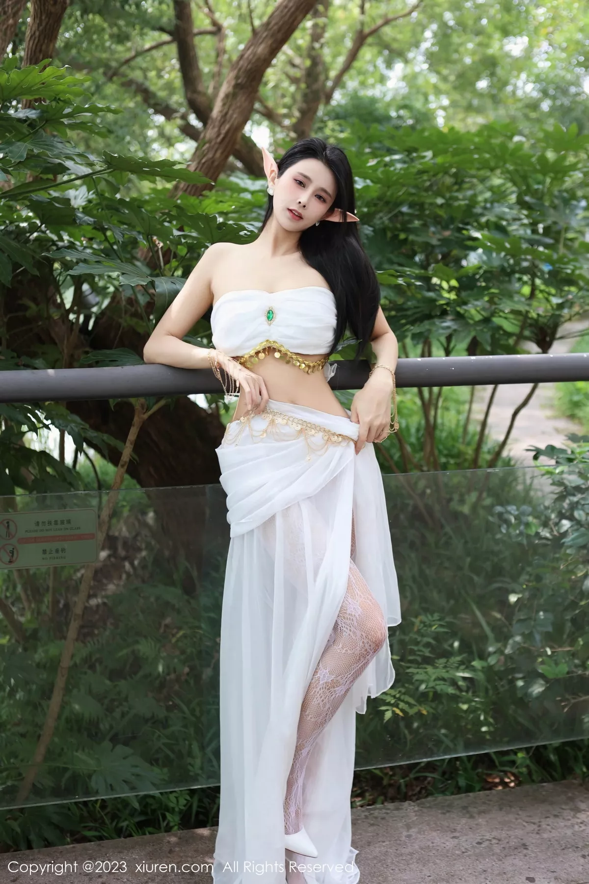 秀人集.com_[XiuRen秀人网]No.7598_模特草莓mm户外精灵装扮性感白丝网纱袜秀曼妙身姿诱惑写真70P