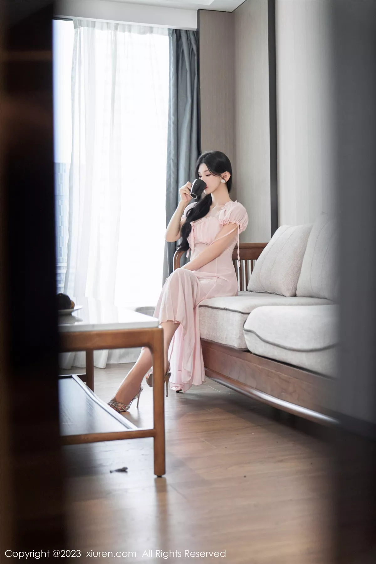 秀人集.com_[XiuRen秀人网]No.7615_女神周于希Sally私房性感粉色薄纱长裙透视秀惹火身材诱惑写真120P