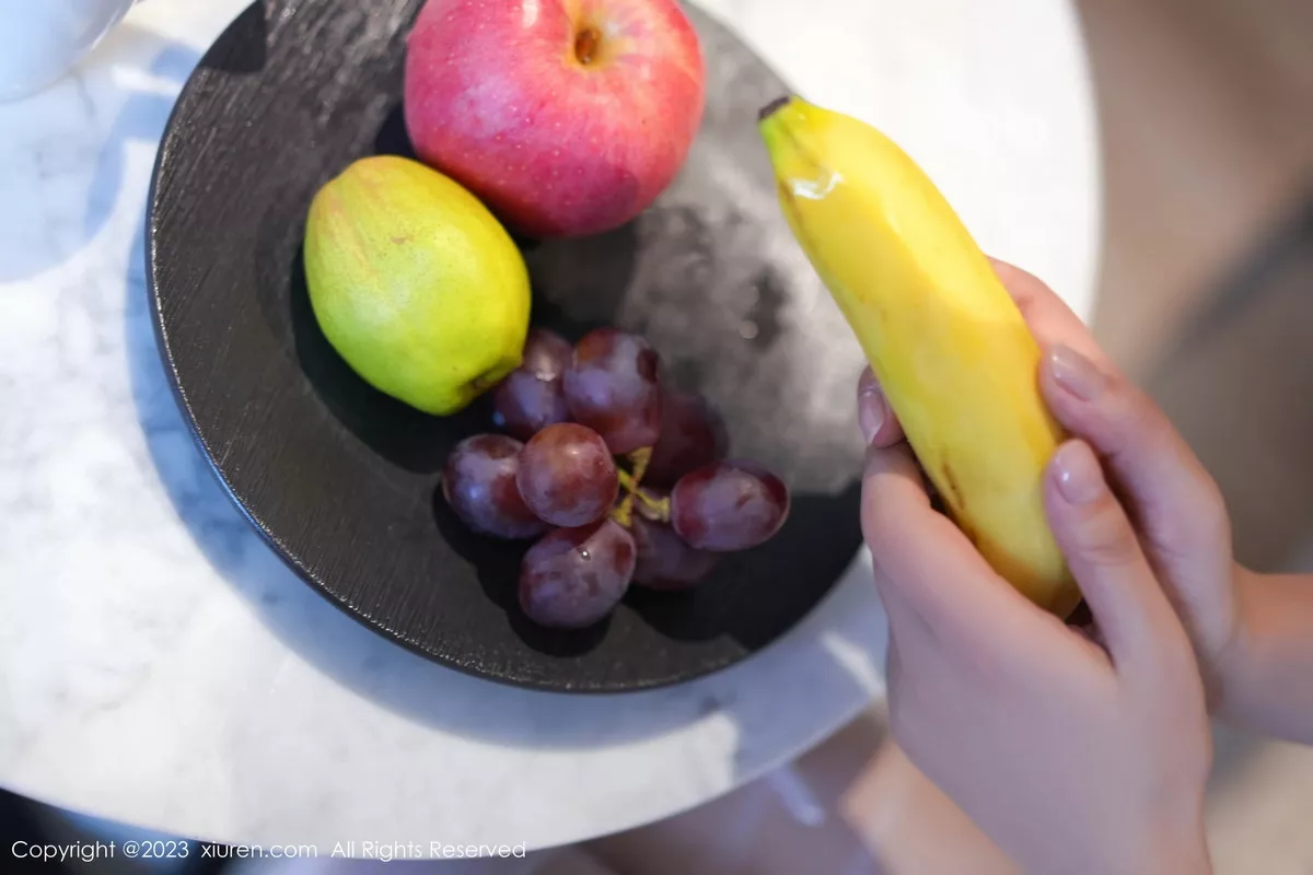 秀人集.com_[XiuRen秀人网]No.7541_模特谭小灵性感粉色轻透内衣配超薄白丝袜秀惹火身段诱惑写真93P