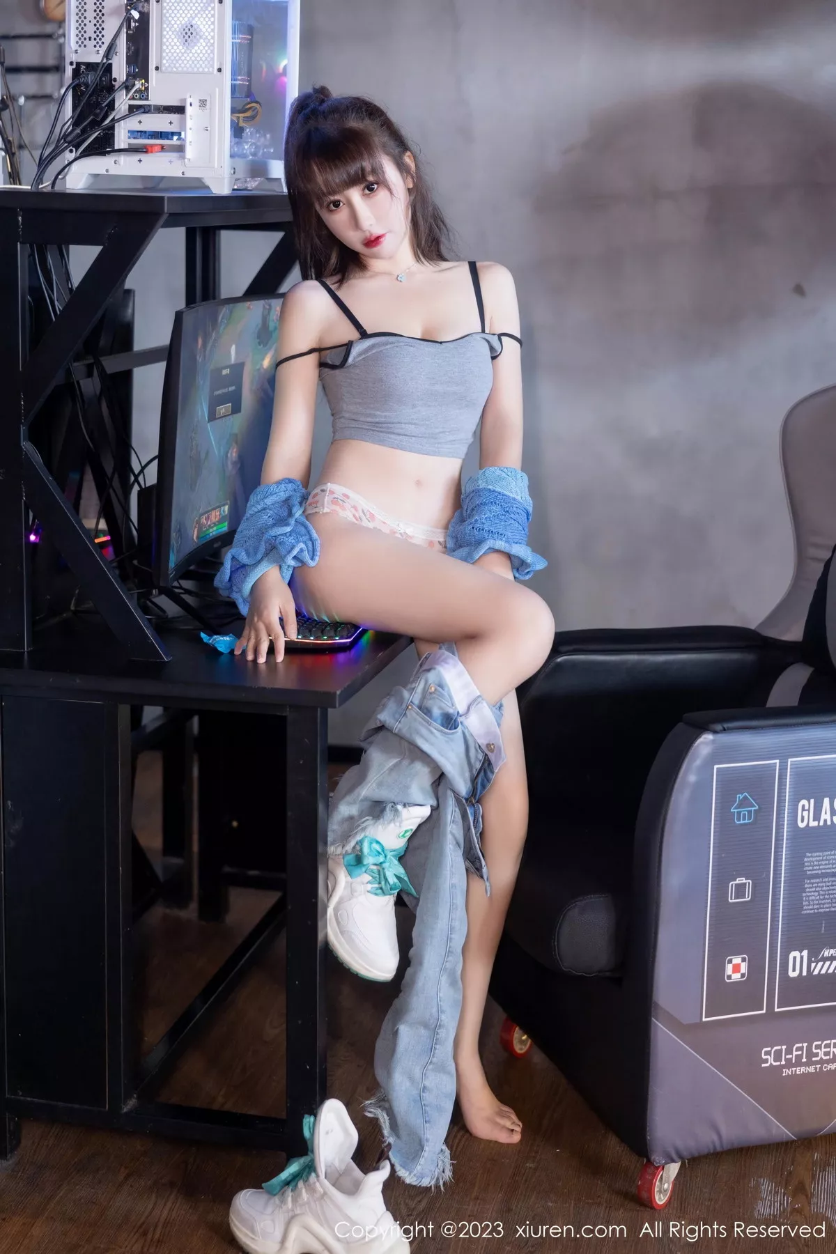 秀人集.com_[XiuRen秀人网]No.7540_模特白笑笑性感蓝色衣露灰色内衣配牛仔裤秀曼妙身姿诱惑写真80P