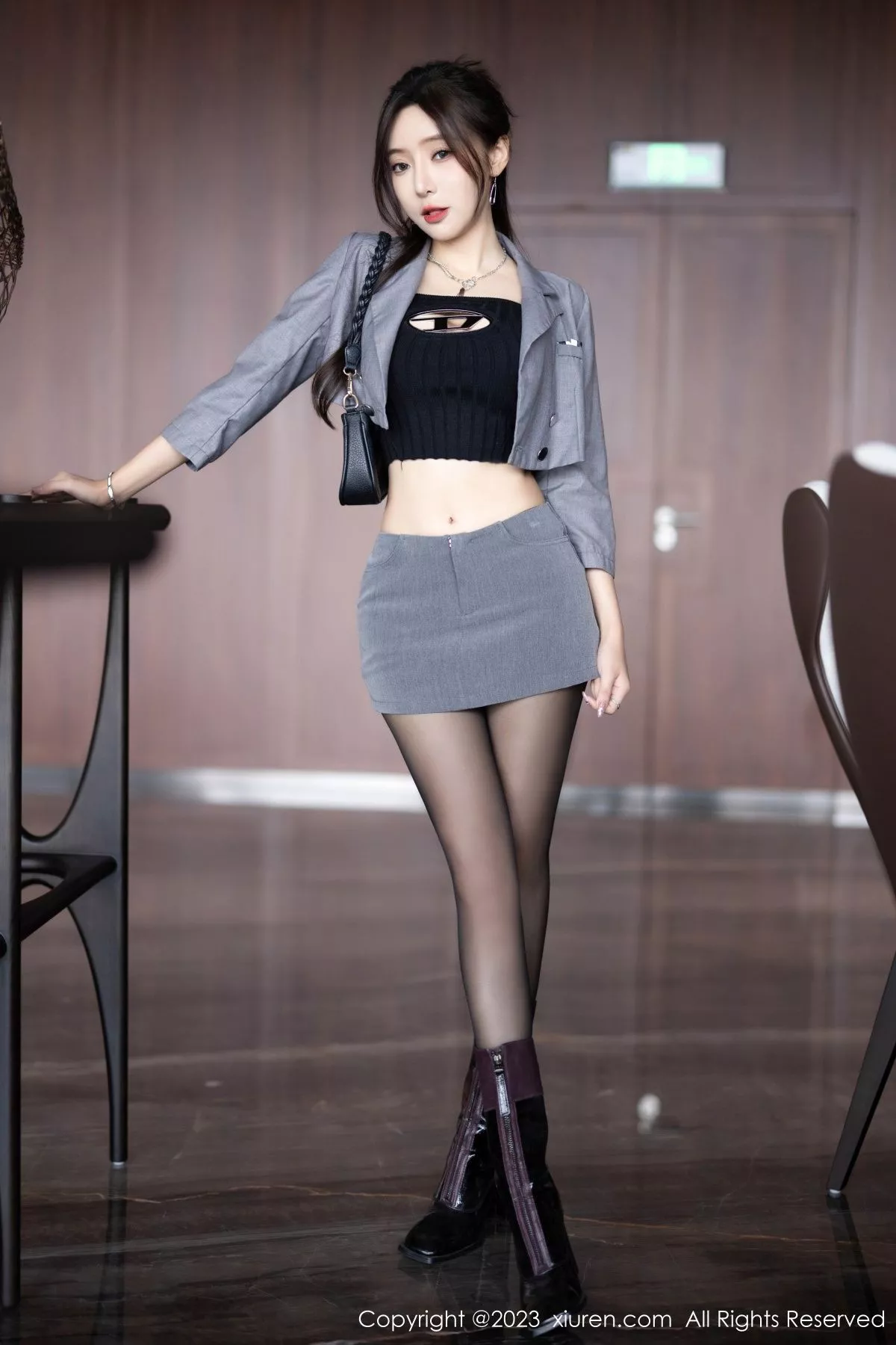 秀人集.com_[XiuRen秀人网]No.7545_女神王馨瑶yanni性感白色蕾丝内衣配白丝袜秀惹火身材诱惑写真83P