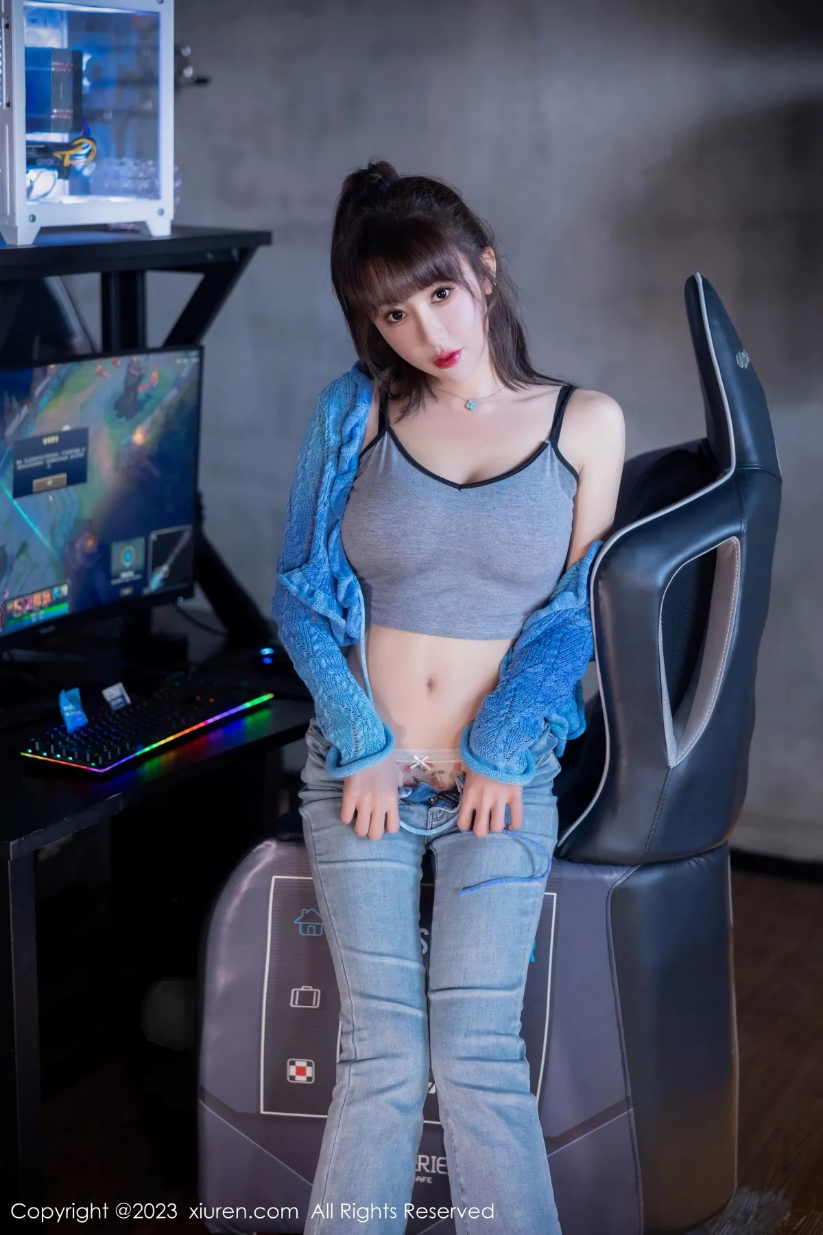 秀人集.com_[XiuRen秀人网]No.7540_模特白笑笑性感蓝色衣露灰色内衣配牛仔裤秀曼妙身姿诱惑写真80P