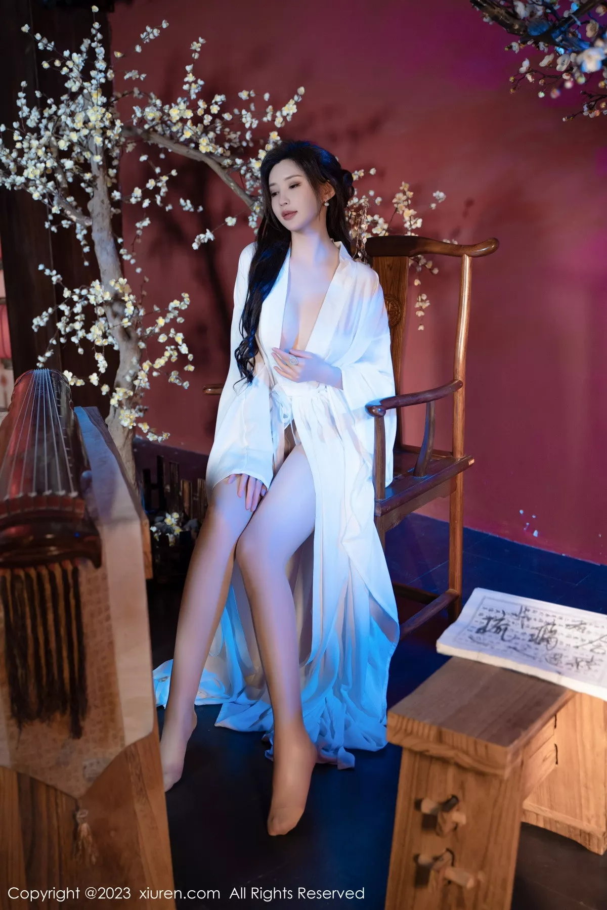 秀人集.com_[XiuRen秀人网]No.7625_女神Carol周妍希性感白色汉服配超薄肉丝秀丰满身材诱惑写真104P