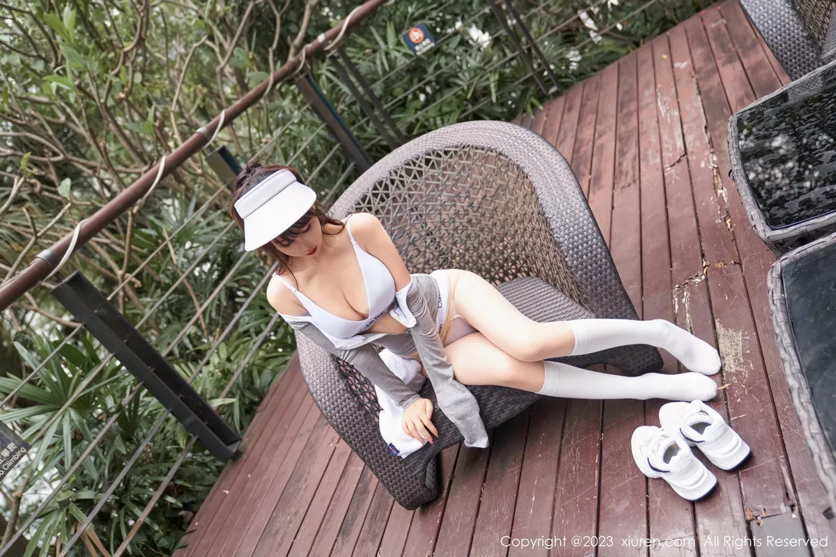 秀人集.com_[XiuRen秀人网]No.7657_模特波巧酱性感灰色运动套装露白色内衣秀凹凸身材完美诱惑写真84P