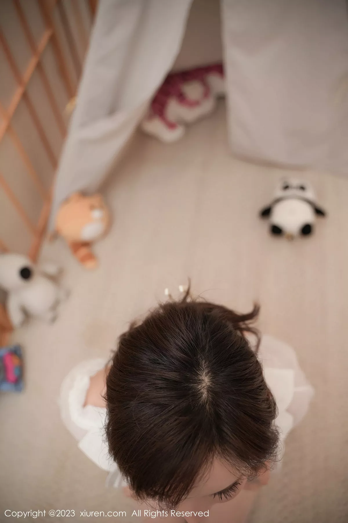 秀人集.com_[XiuRen秀人网]No.7672_女神Carol周妍希白色薄透衬衫配白丝吊袜秀丰满身材诱惑写真81P