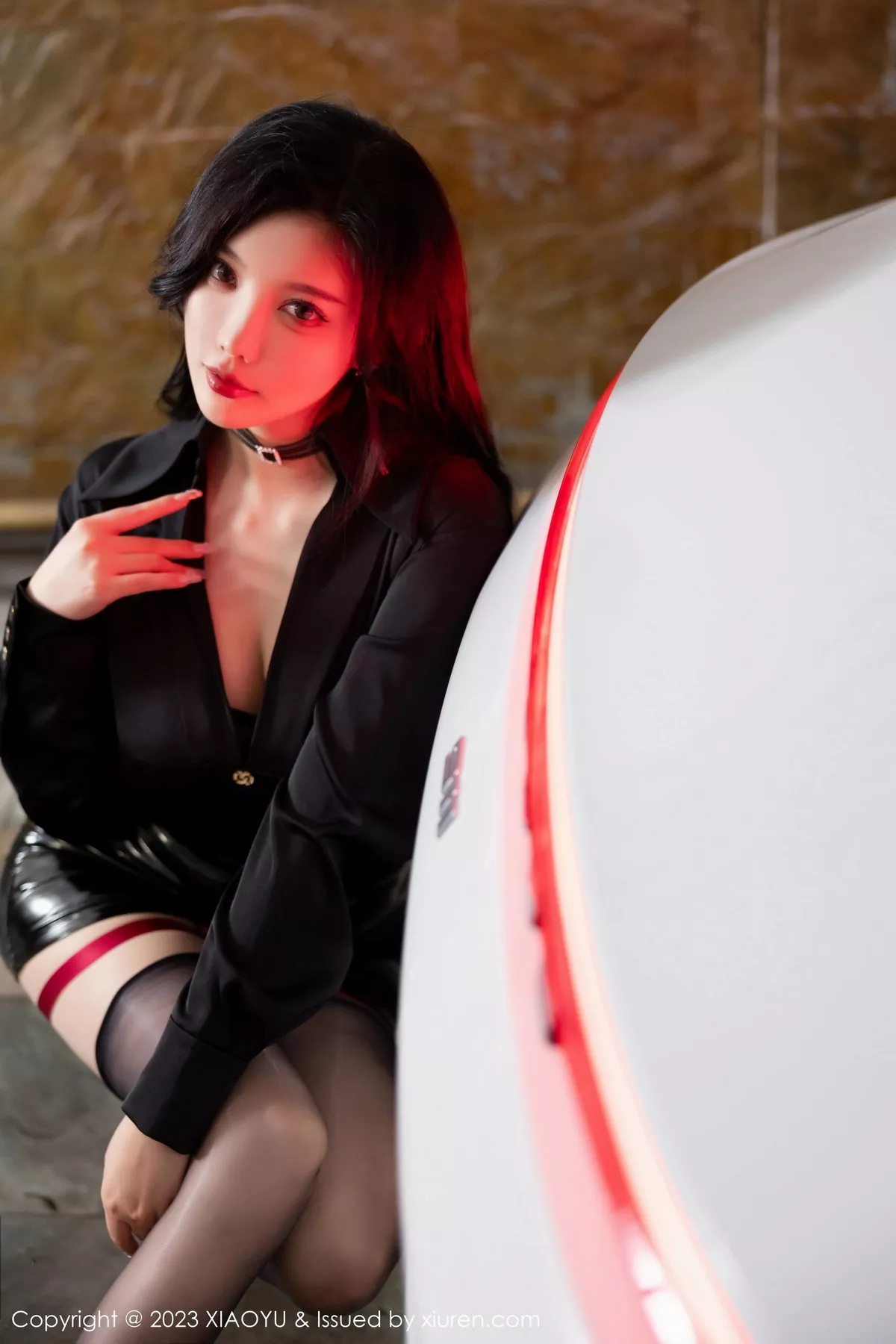 秀人集.com_[XiaoYu画语界]Vol.1148_女神杨晨晨Yome豪车主题黑色蕾丝情趣服饰秀丰腴身材诱惑写真83P