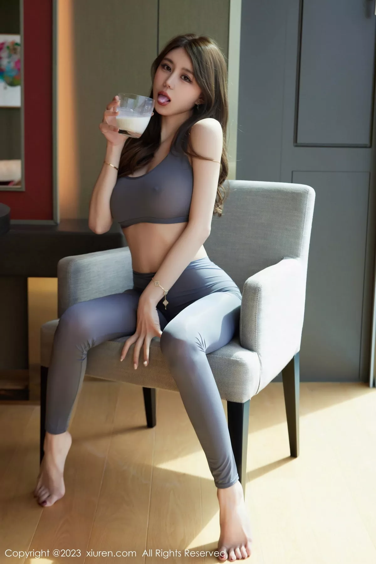 秀人集.com_[XiuRen秀人网]No.7557_模特tina_甜仔性感灰色真空瑜伽服紧身秀凹凸身材惹火诱惑写真64P